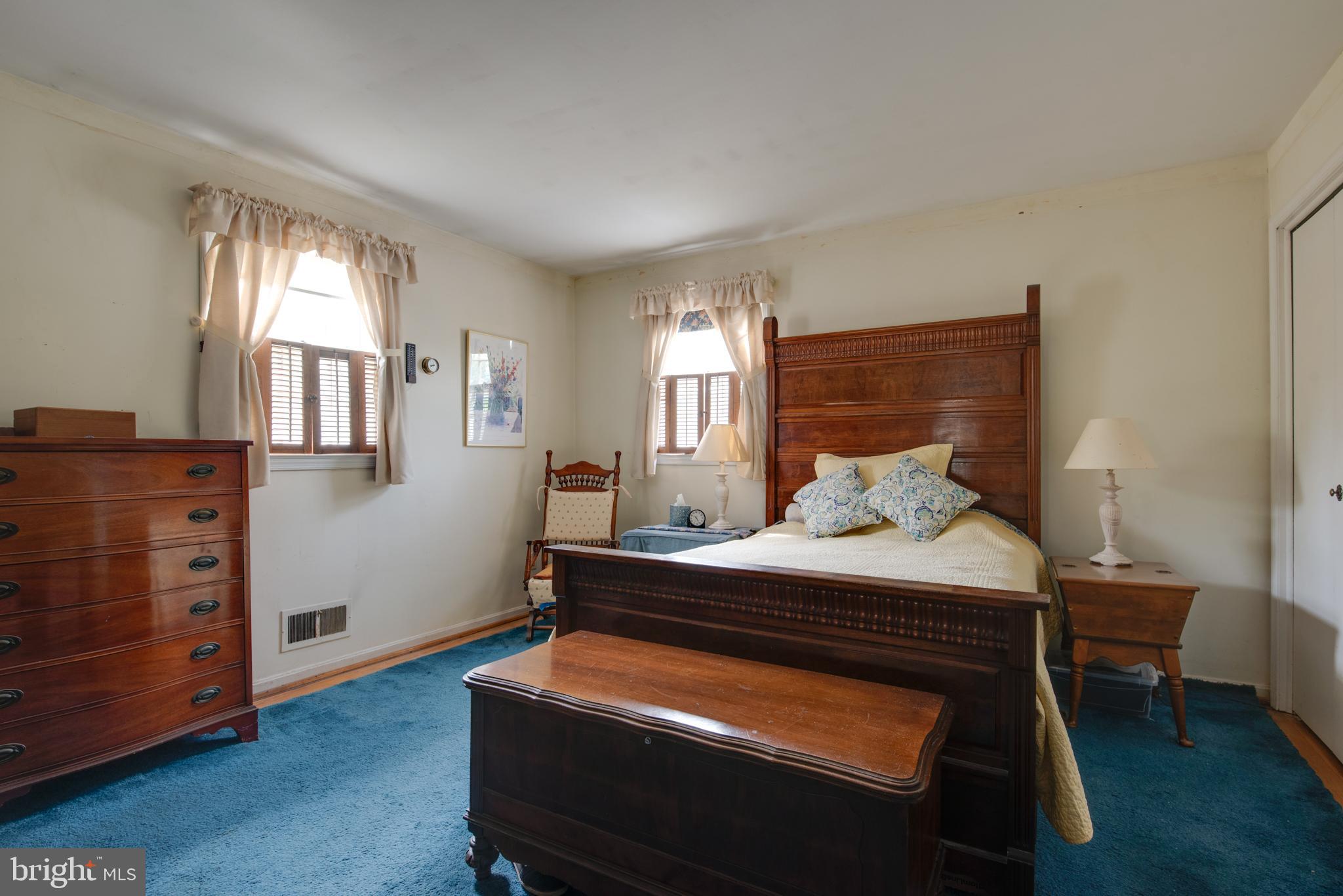 BENFIELD MANOR - Residential