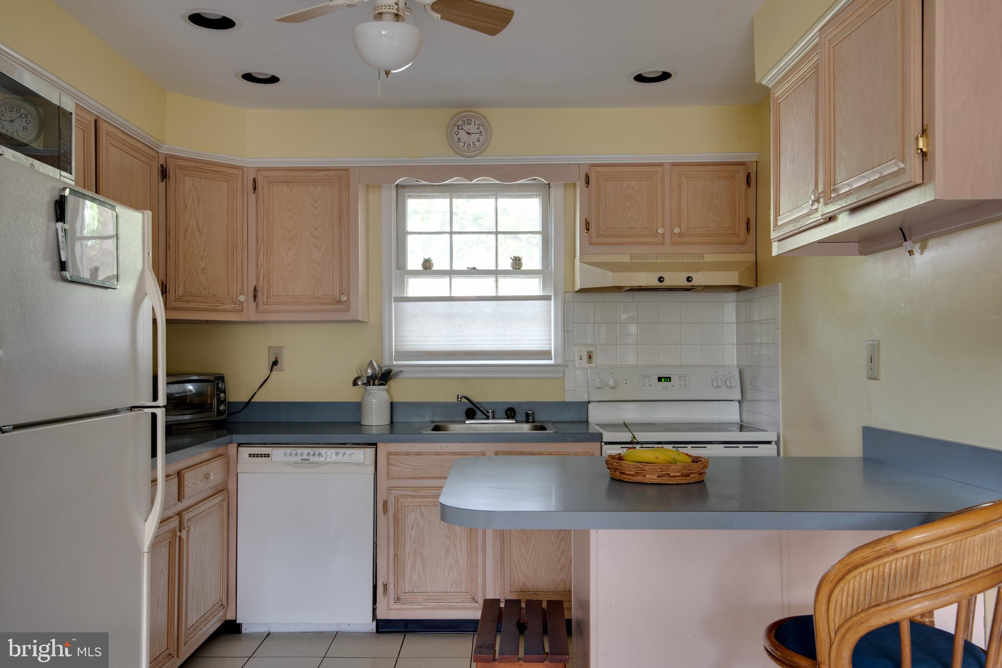 BENFIELD MANOR - Residential