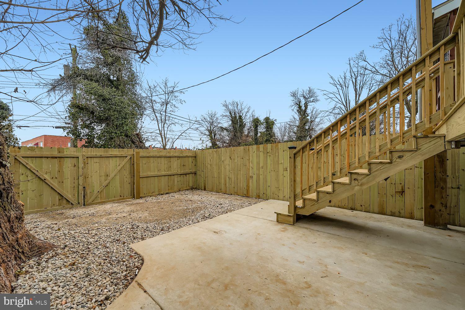 WOODMERE - Residential