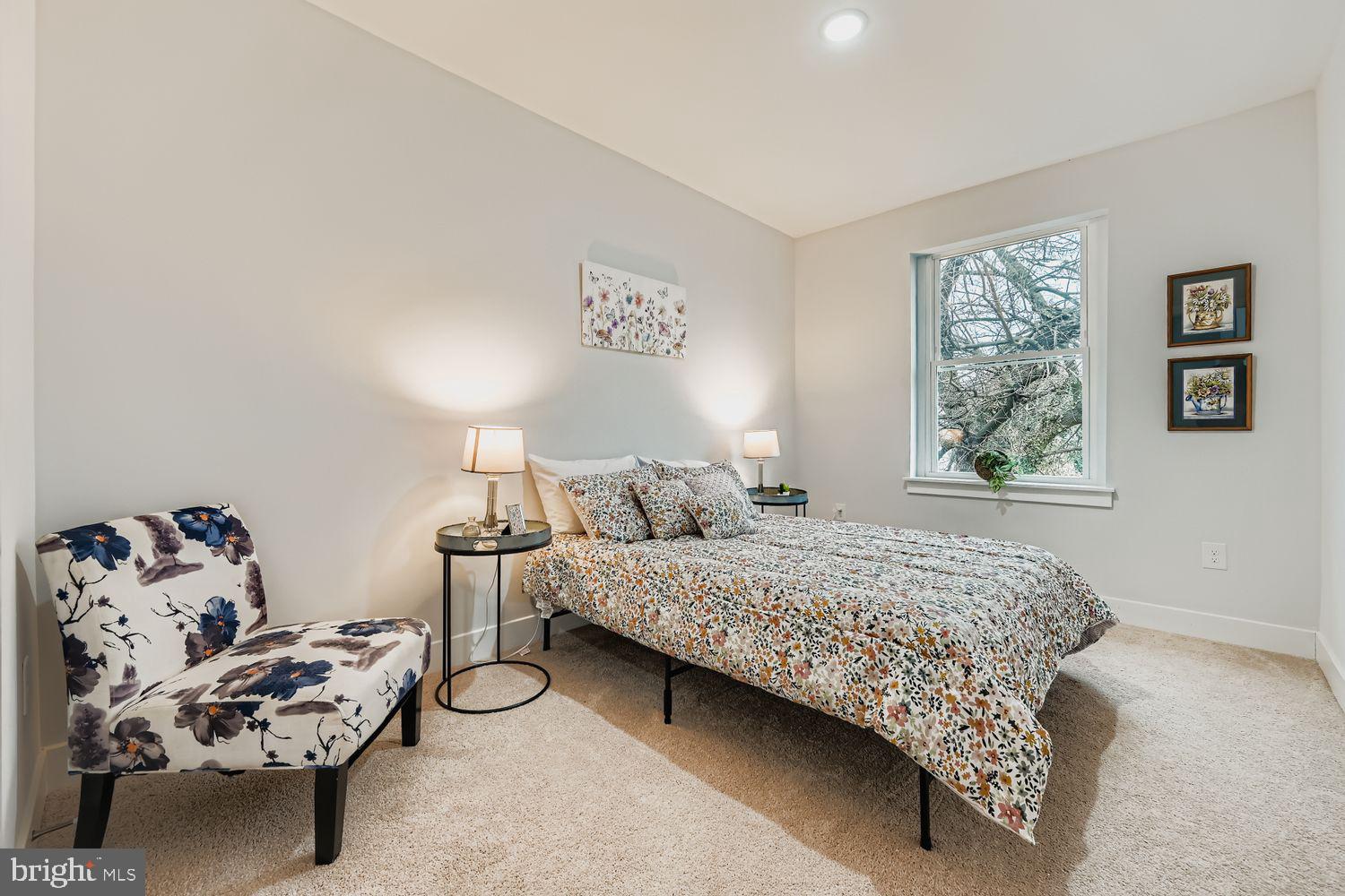 WOODMERE - Residential