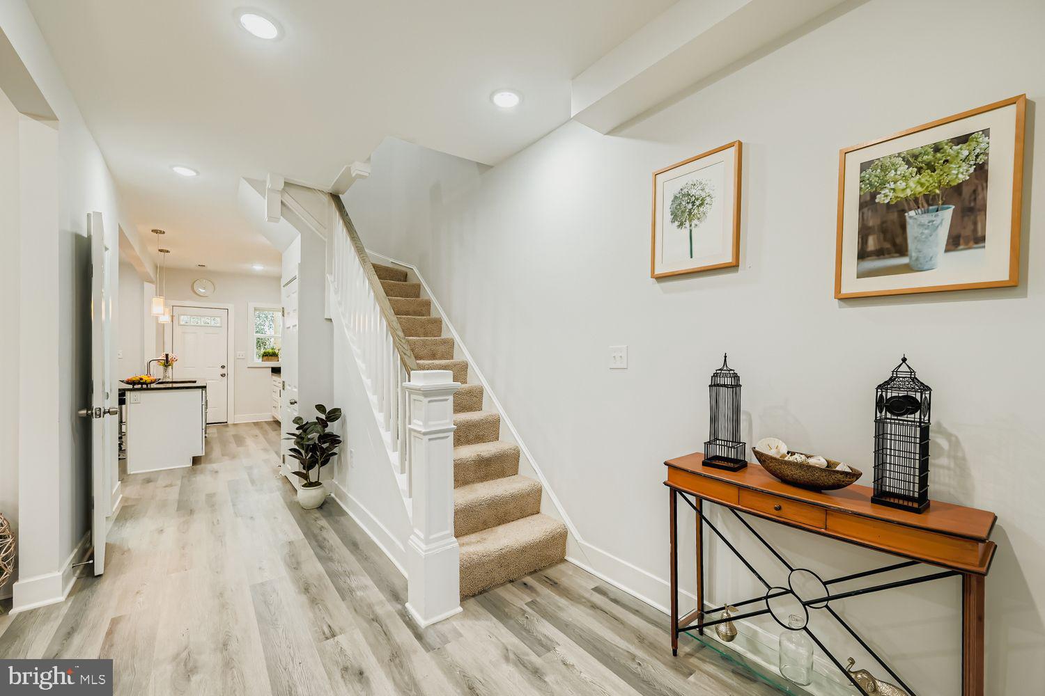 WOODMERE - Residential