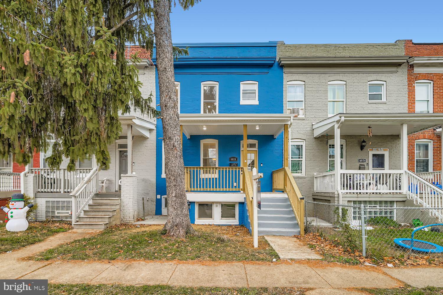 WOODMERE - Residential