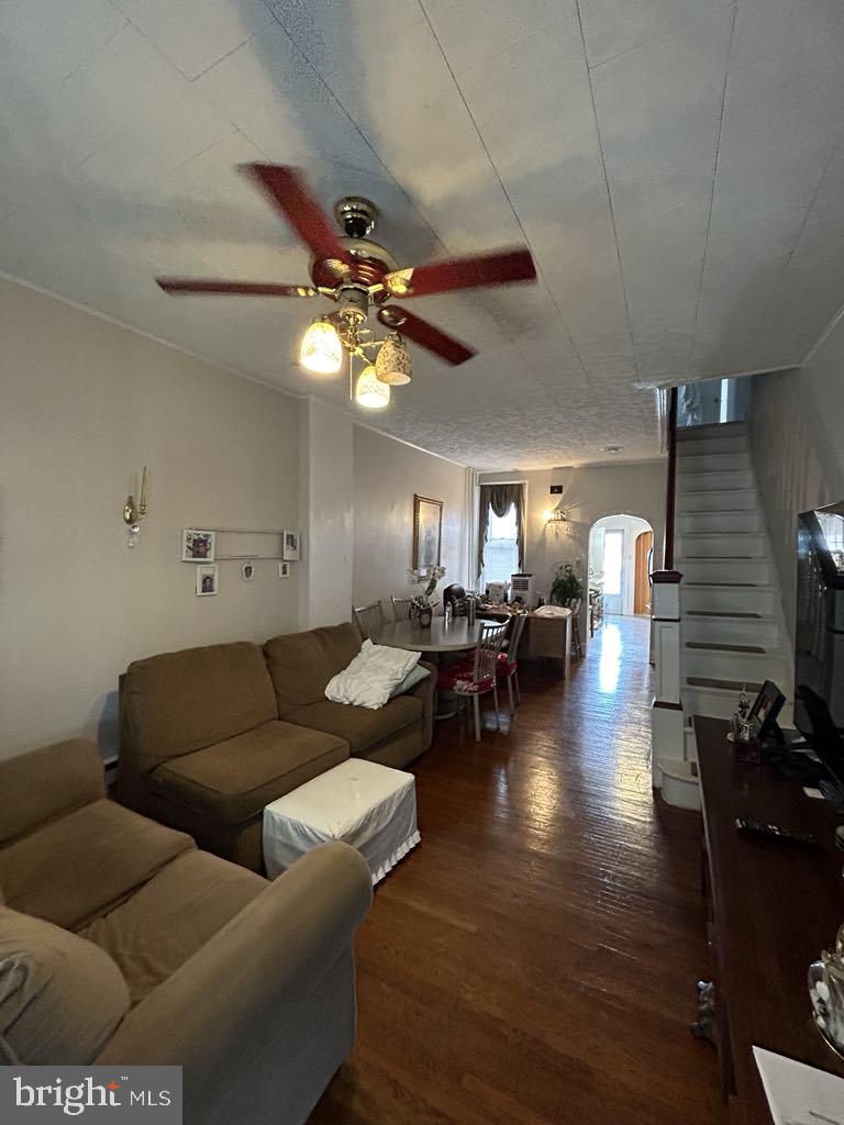 NORTHEAST READING - Residential