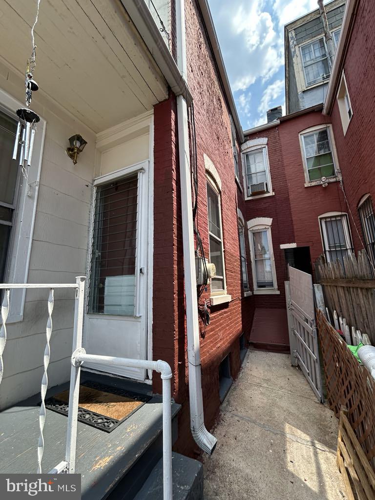 NORTHEAST READING - Residential