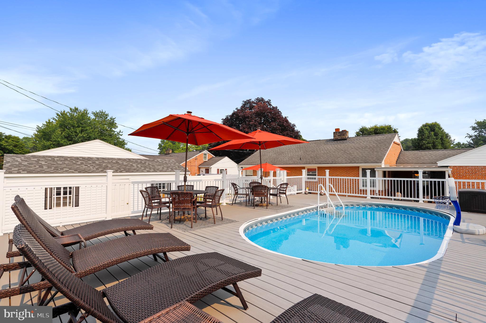 HALFWAY - Residential