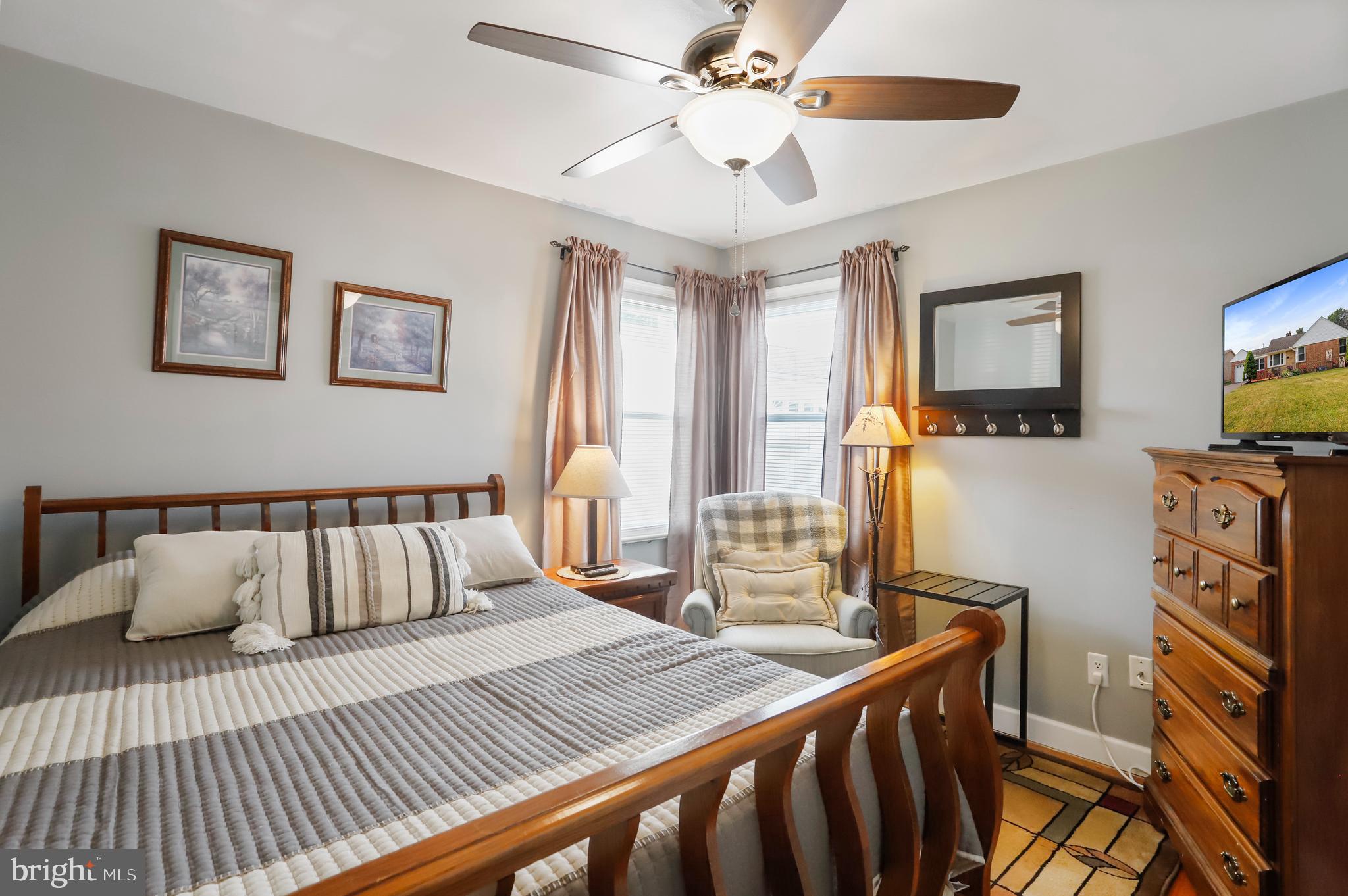 HALFWAY - Residential