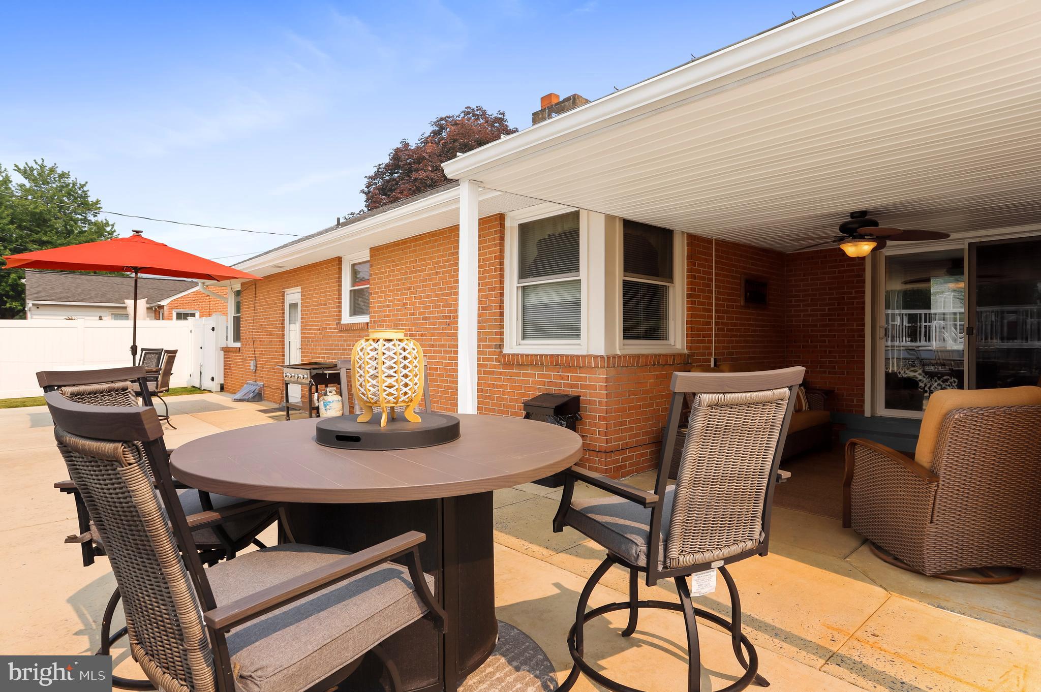 HALFWAY - Residential