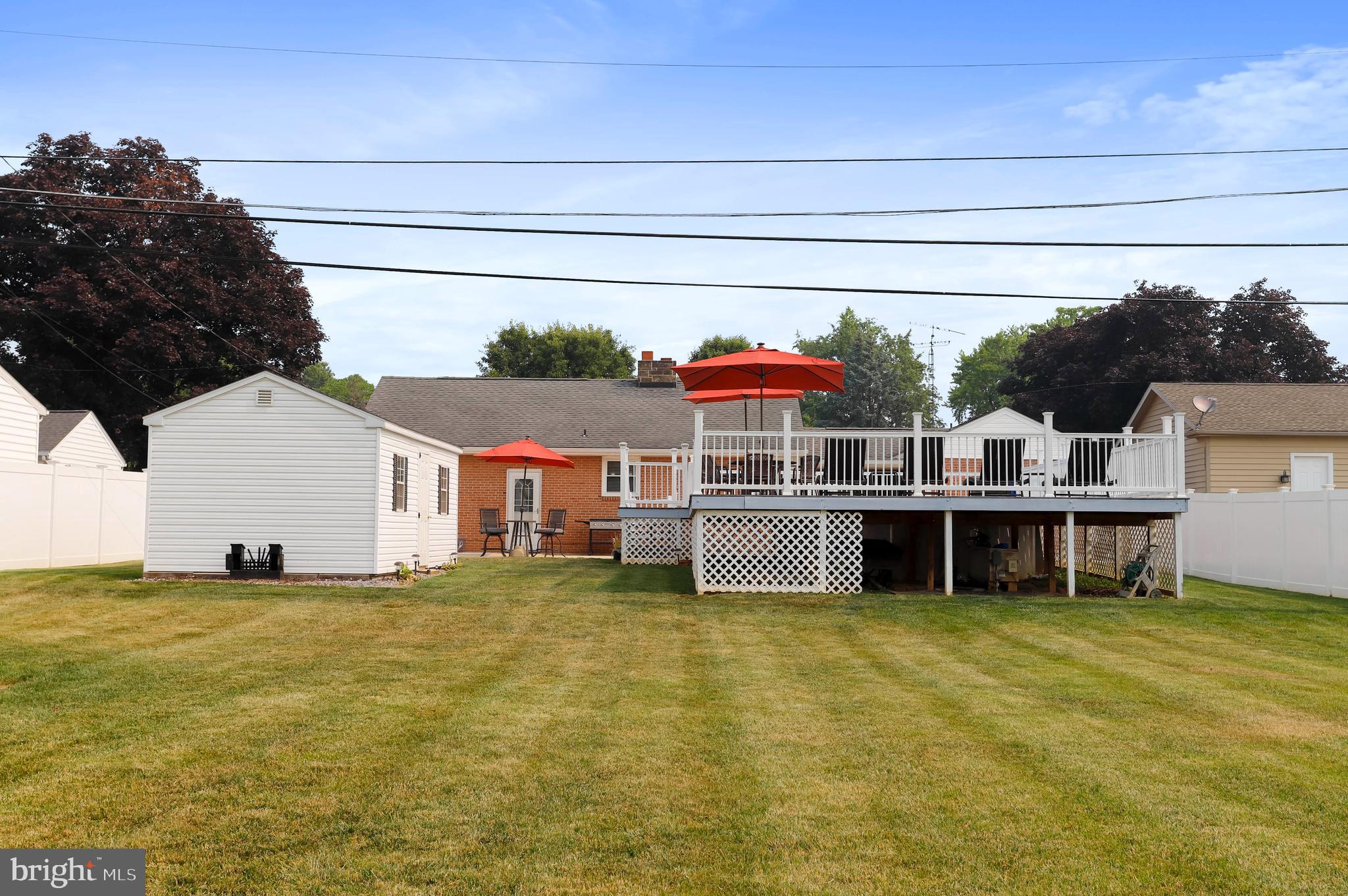 HALFWAY - Residential