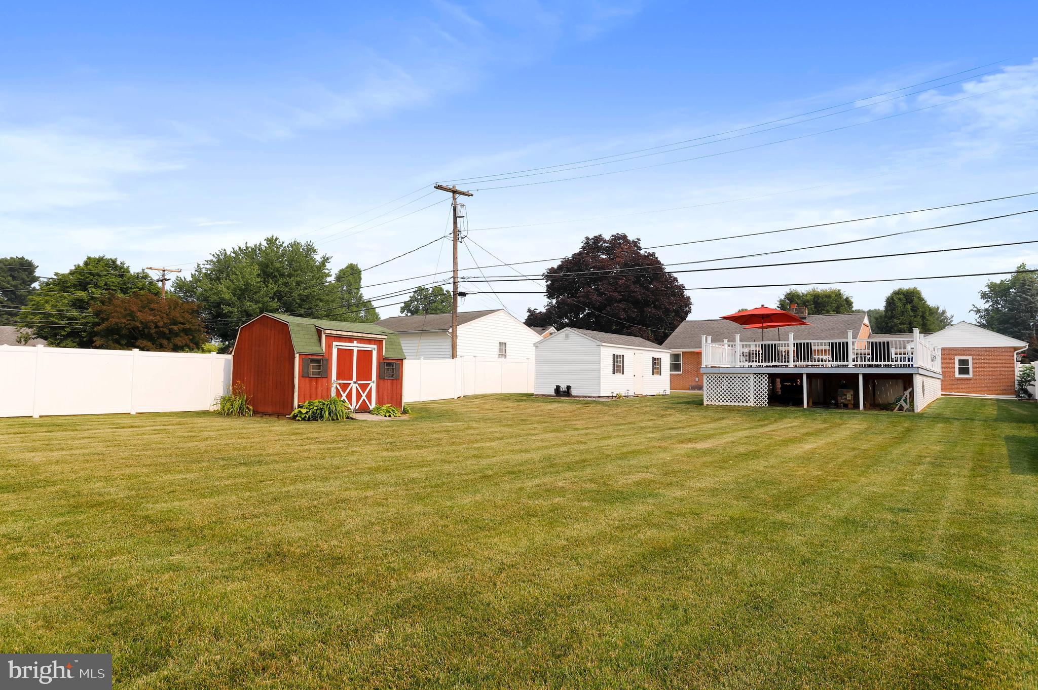 HALFWAY - Residential