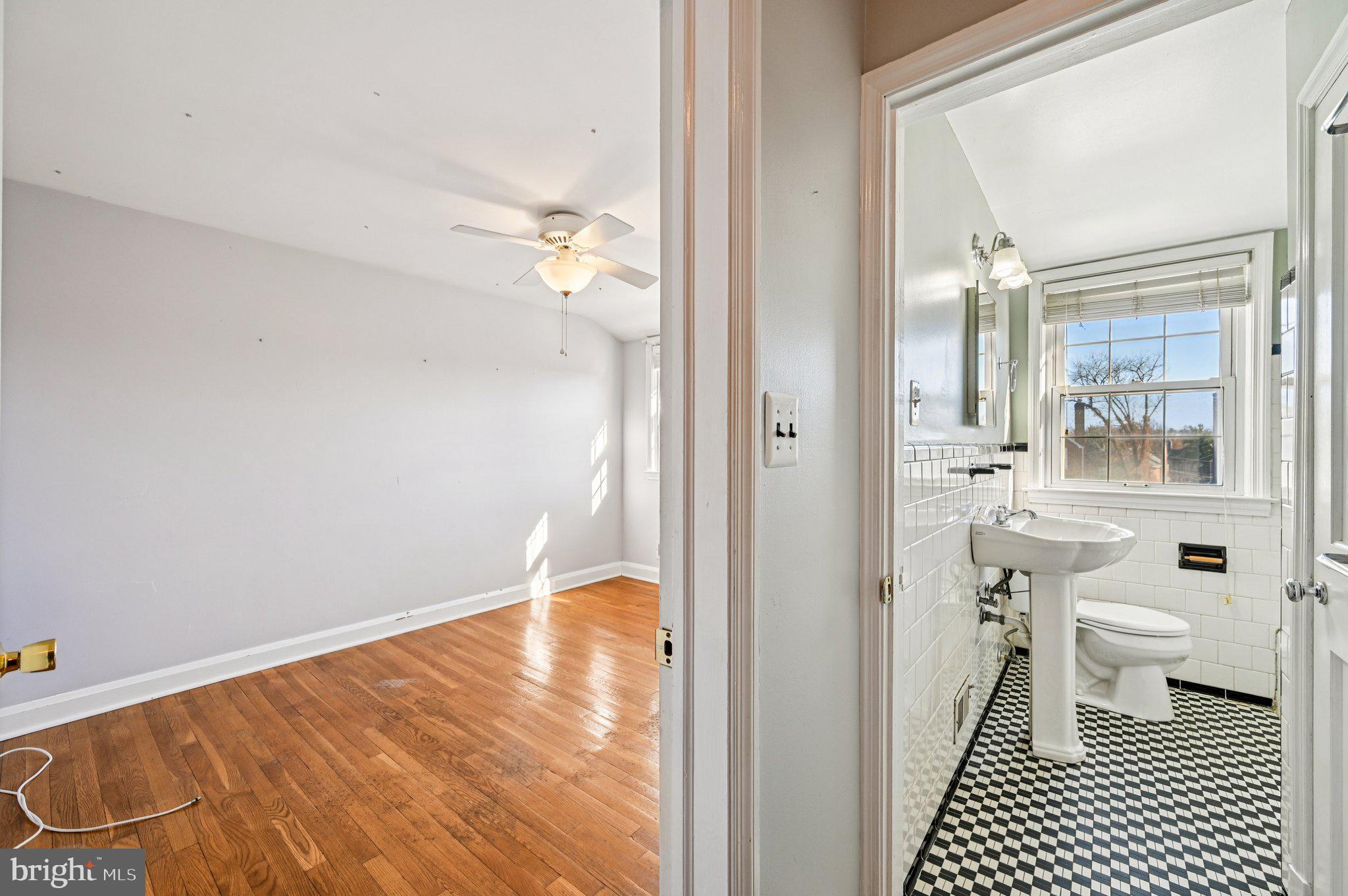 KNETTISHALL - Residential