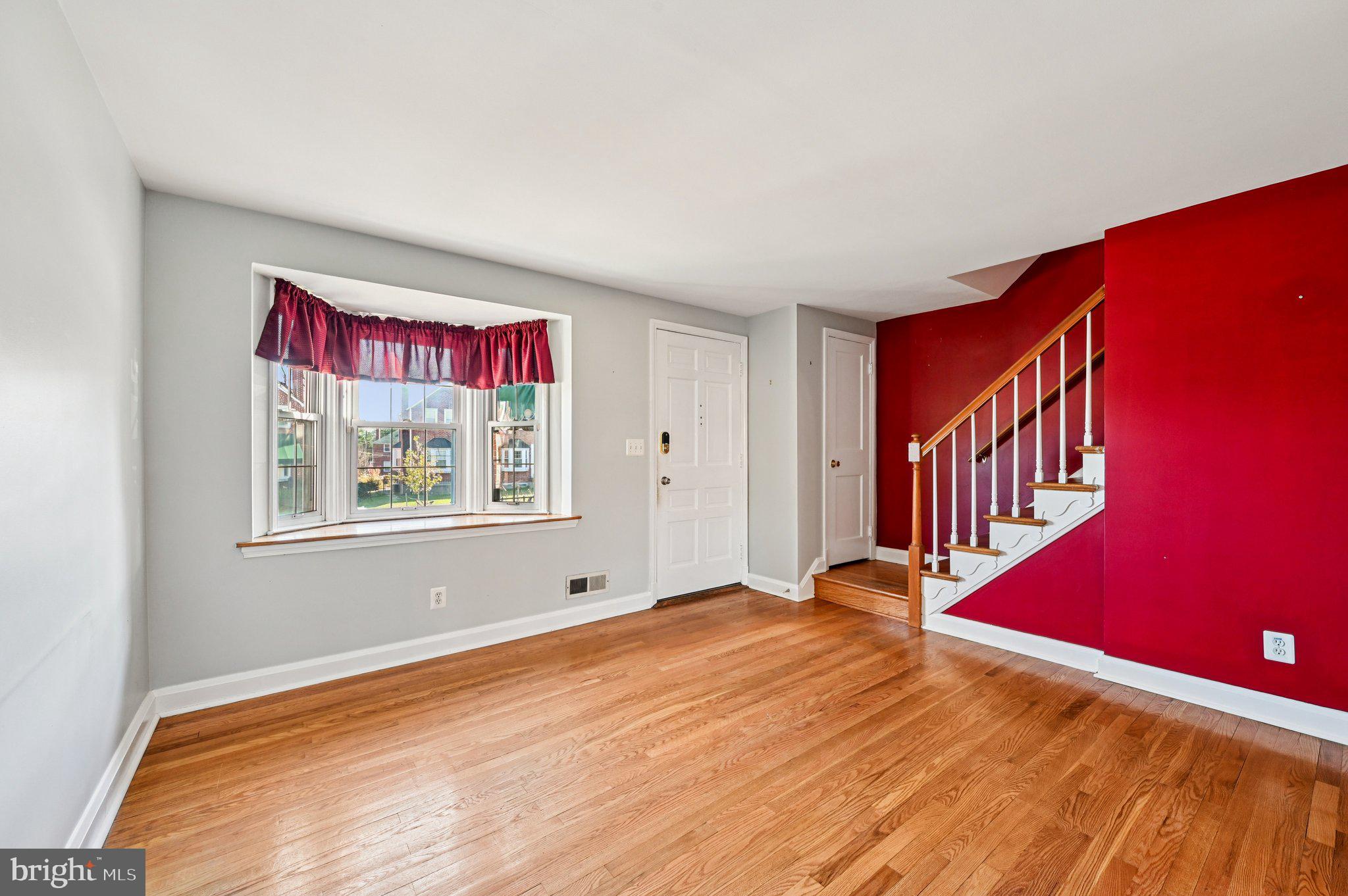 KNETTISHALL - Residential