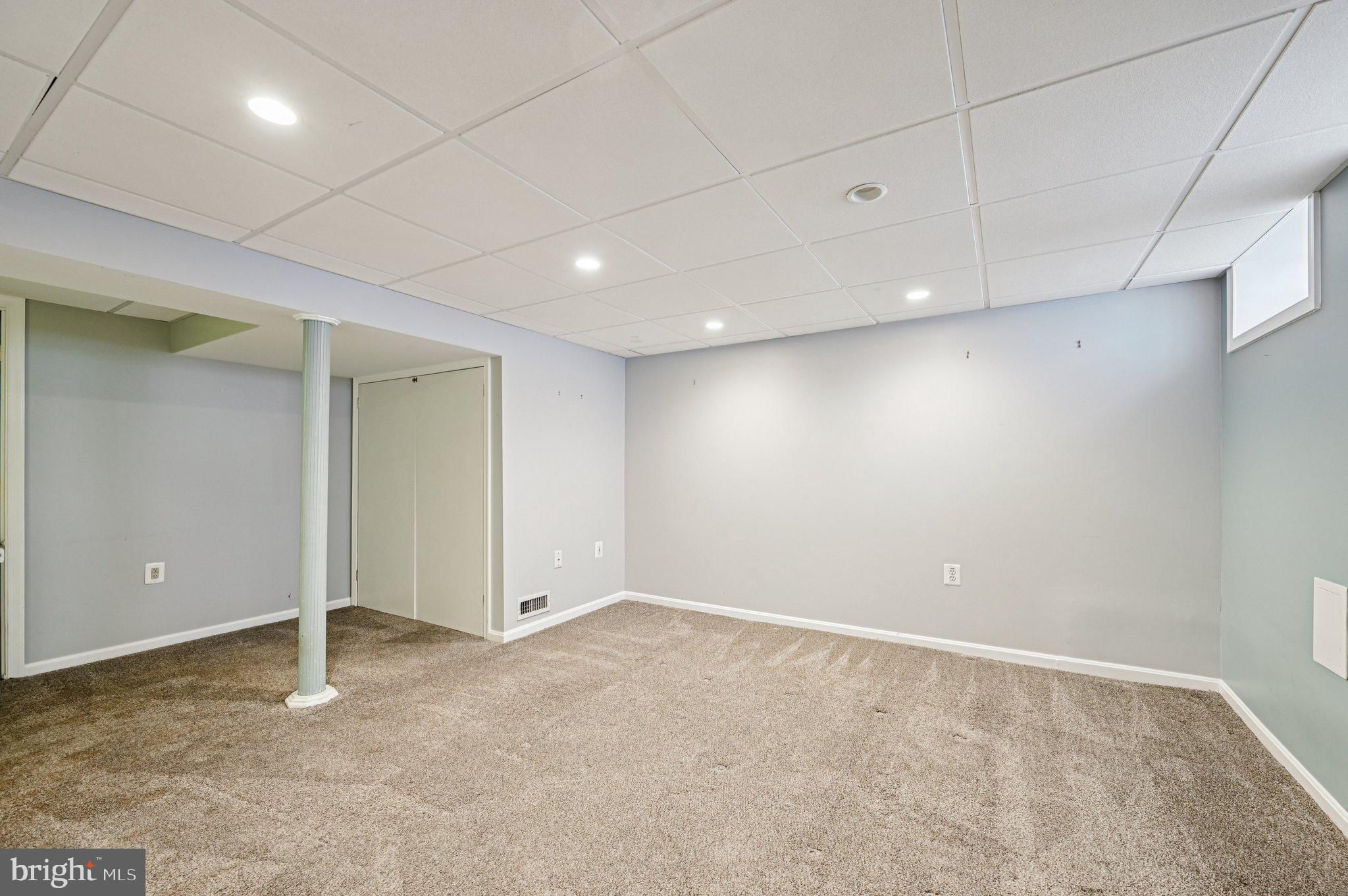 KNETTISHALL - Residential