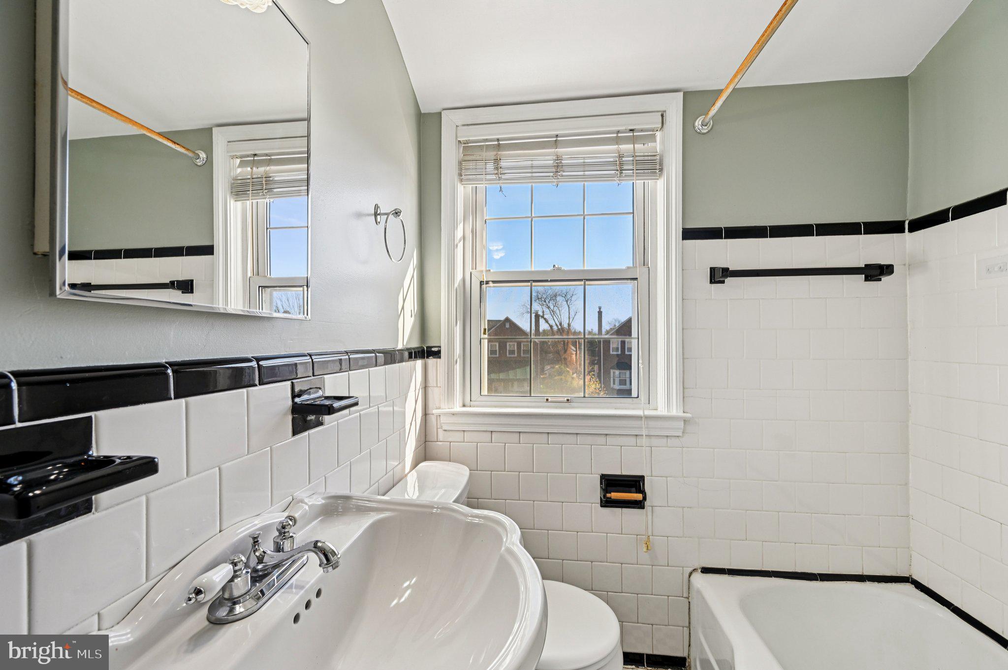 KNETTISHALL - Residential