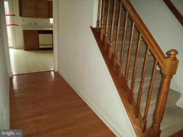 MAXA WOODS - Residential