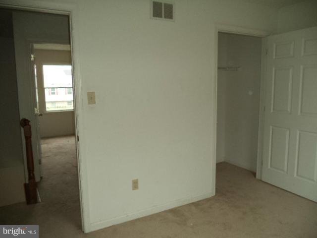 MAXA WOODS - Residential