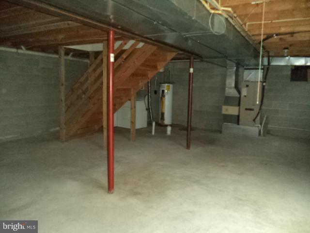 MAXA WOODS - Residential