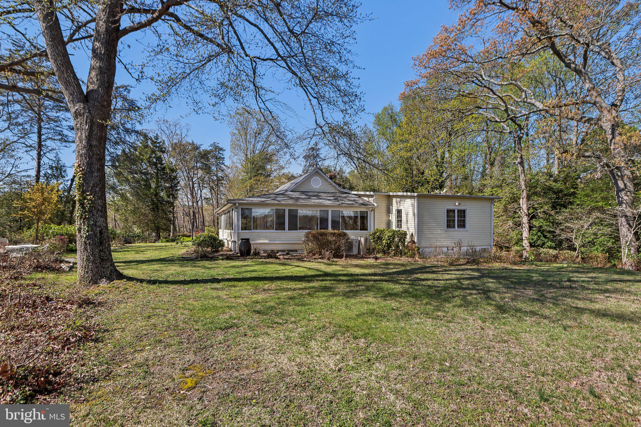 KINGSTON CREEK - Residential