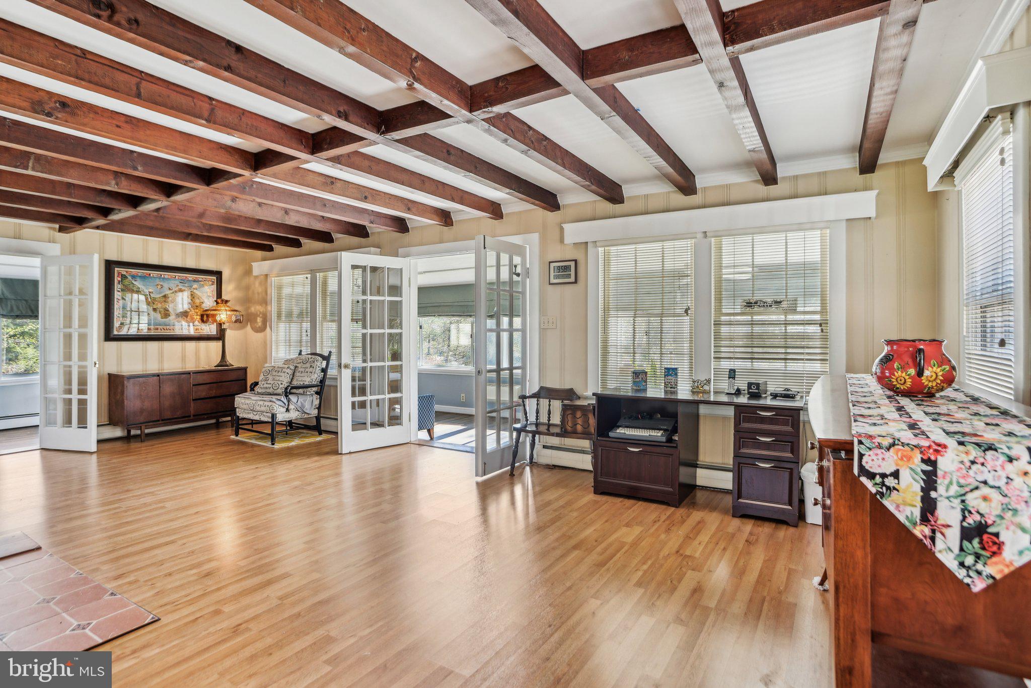 KINGSTON CREEK - Residential