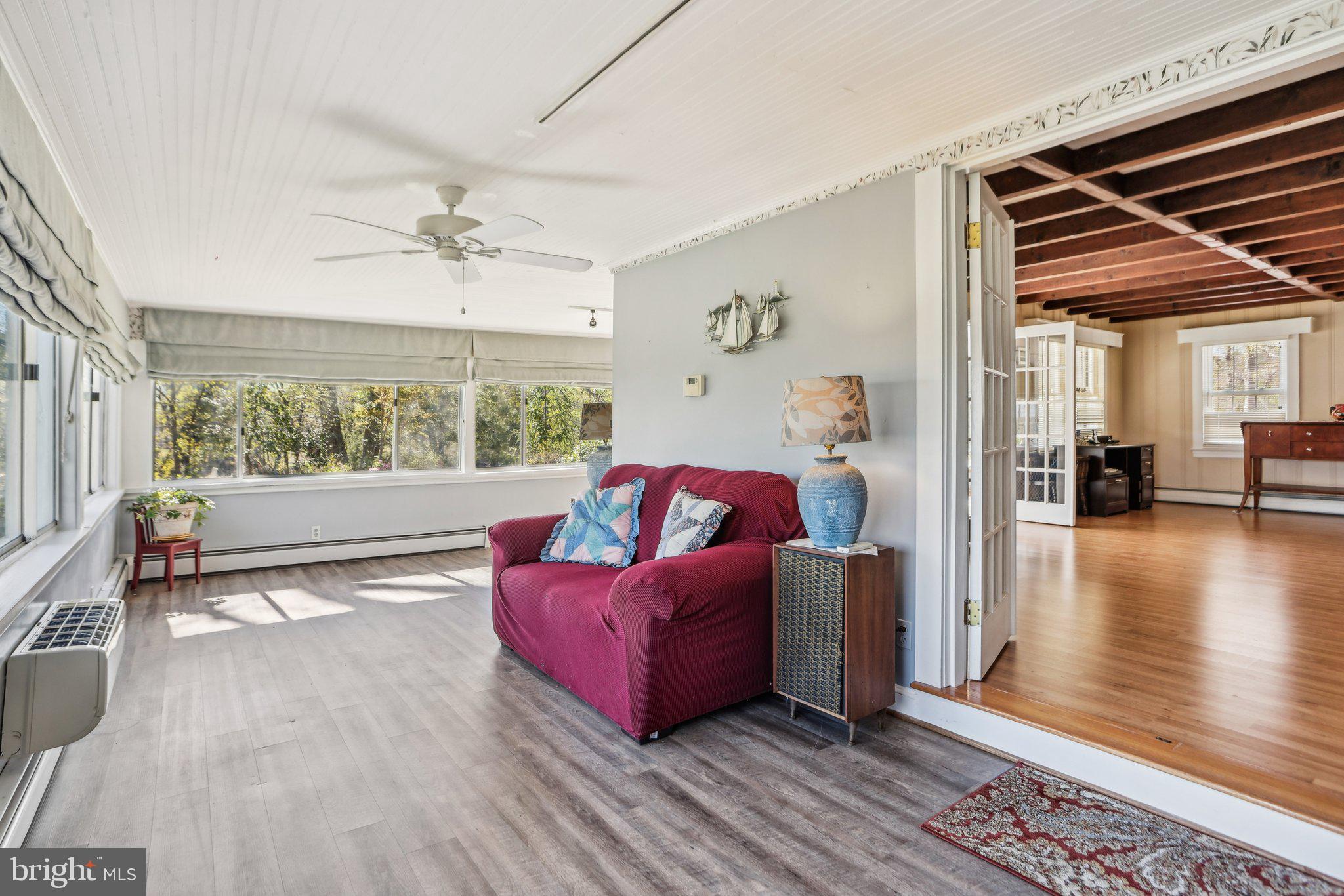 KINGSTON CREEK - Residential