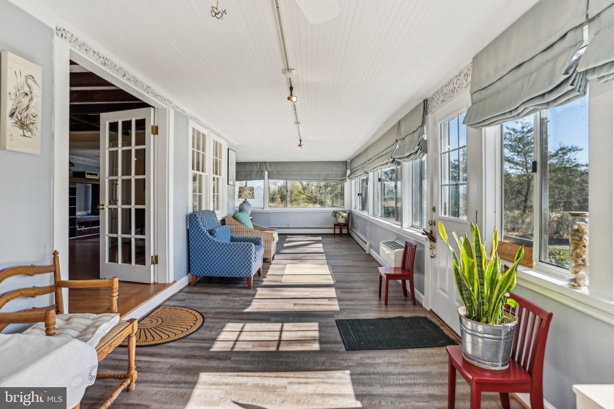 KINGSTON CREEK - Residential