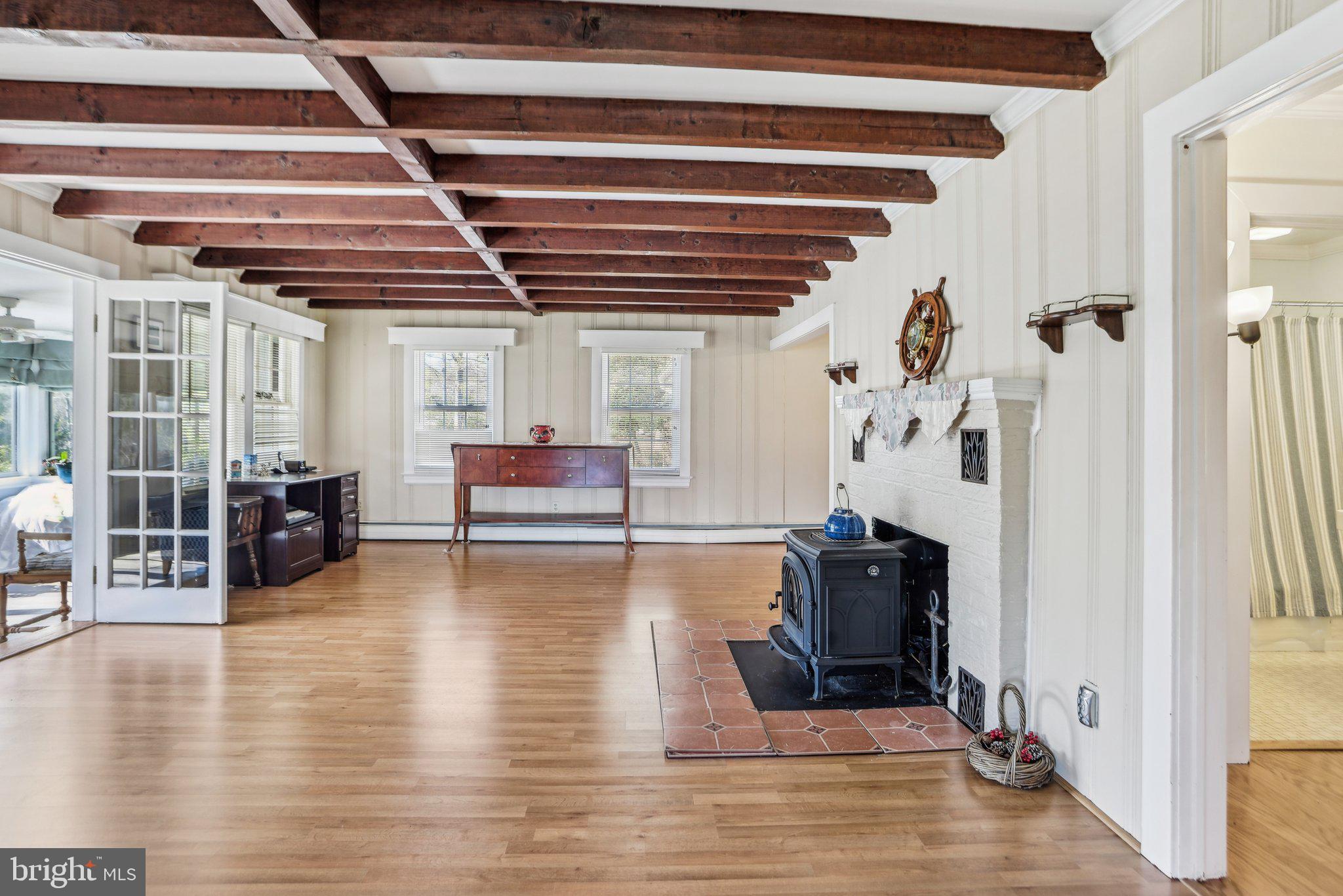 KINGSTON CREEK - Residential