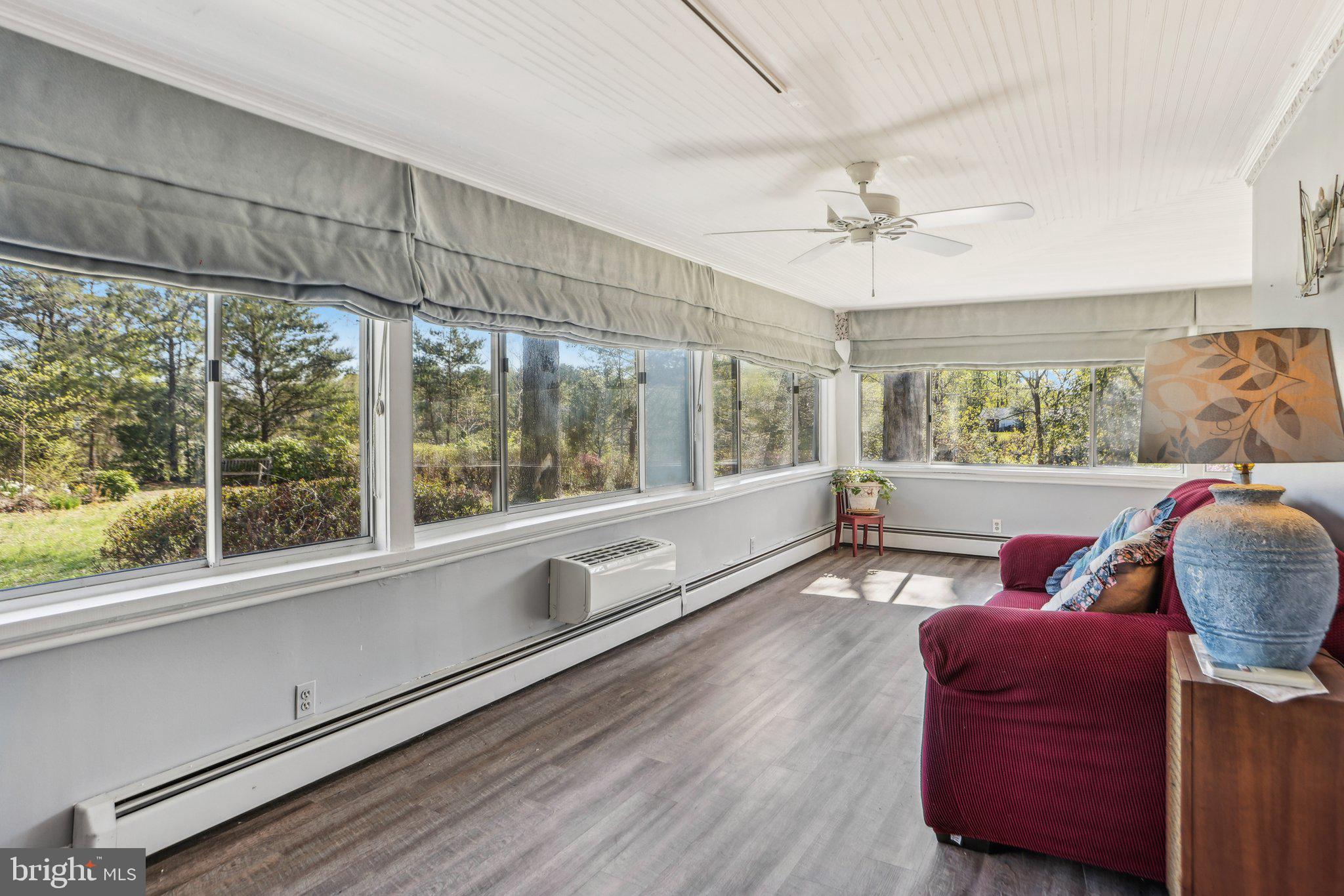 KINGSTON CREEK - Residential