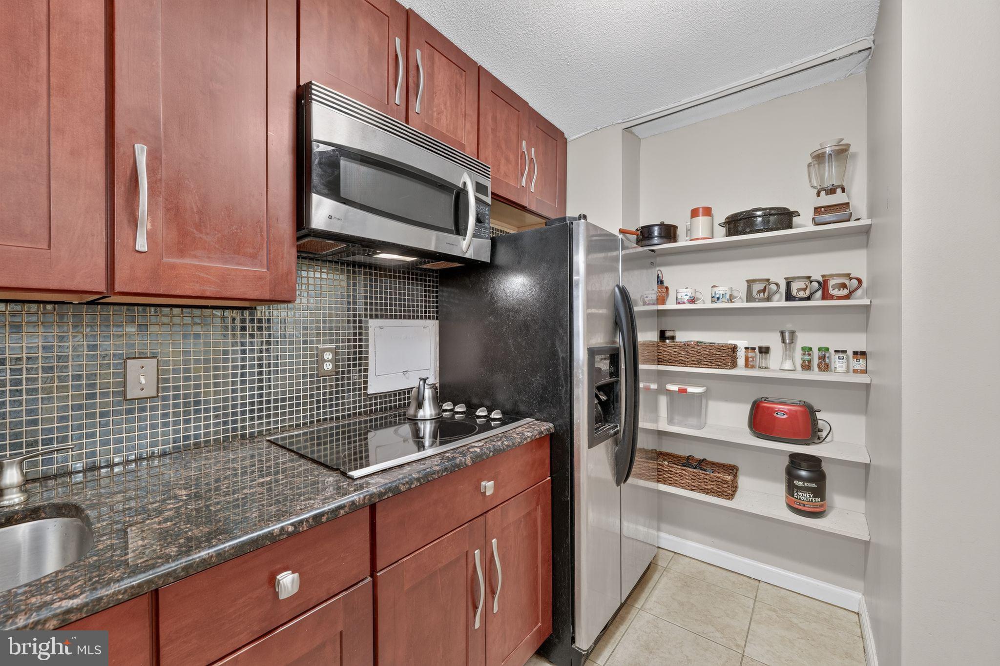 1718 P STREET NW T9