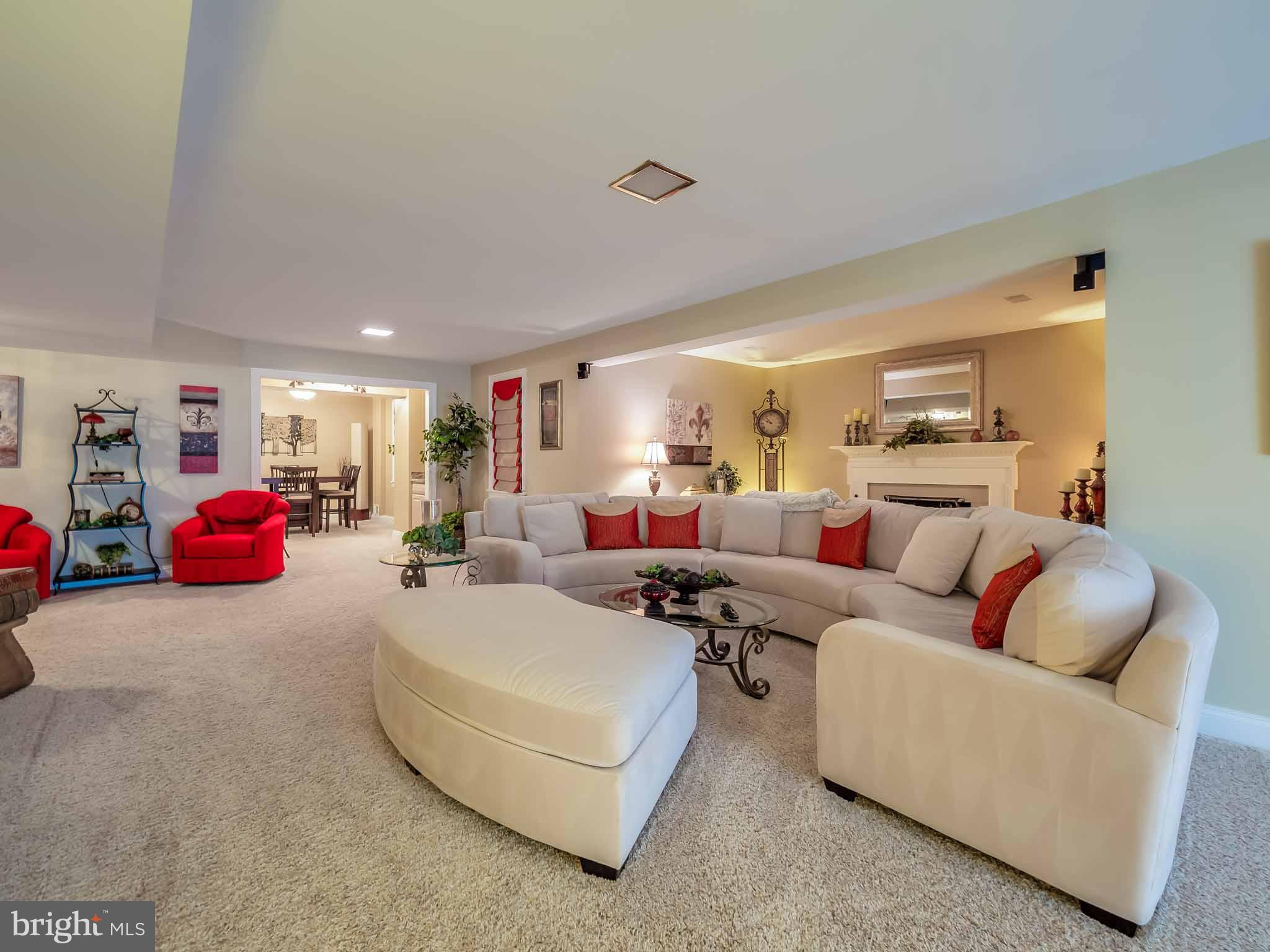 EAGLES PASSAGES - Residential