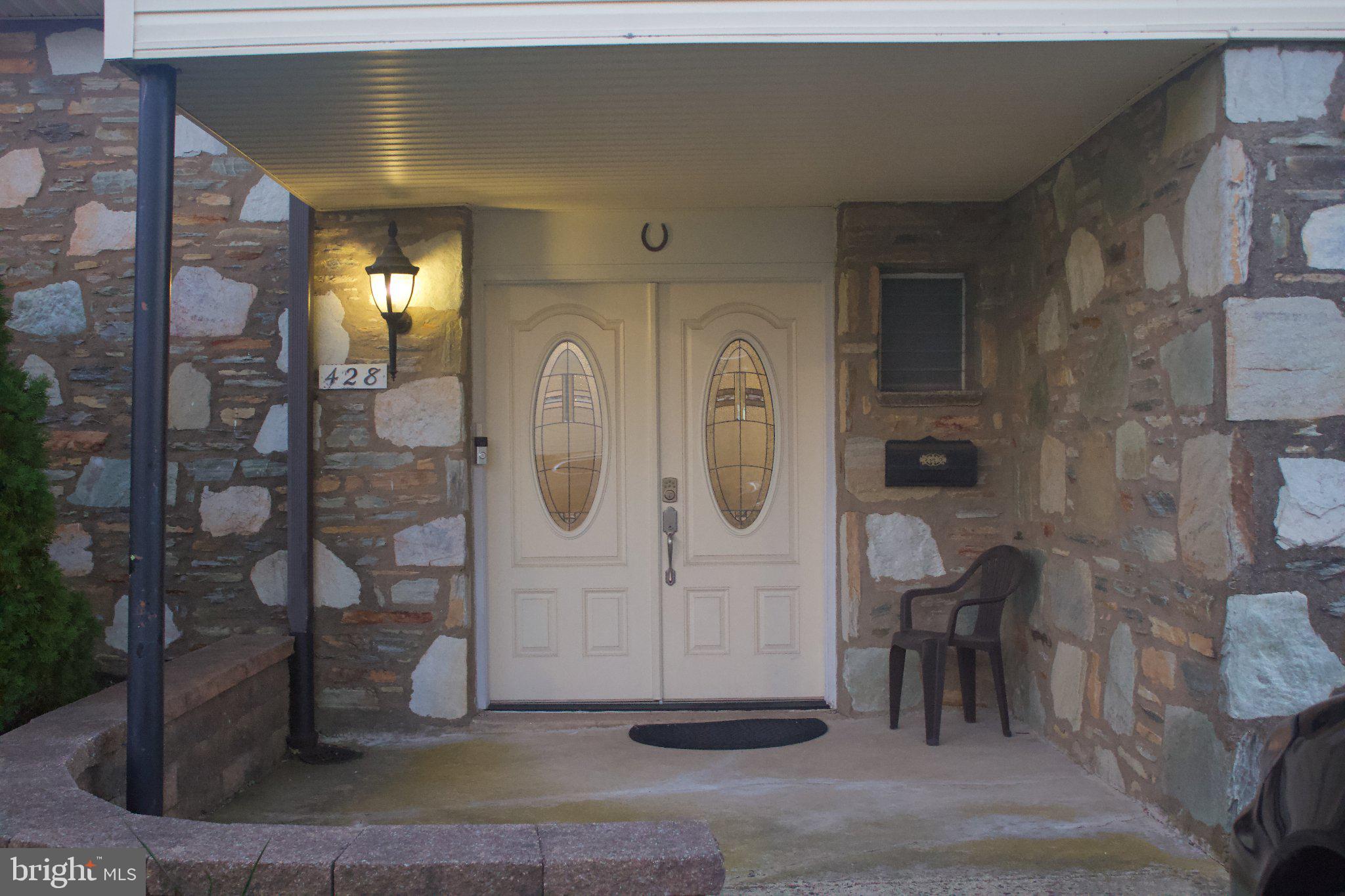 428 HENDRIX STREET