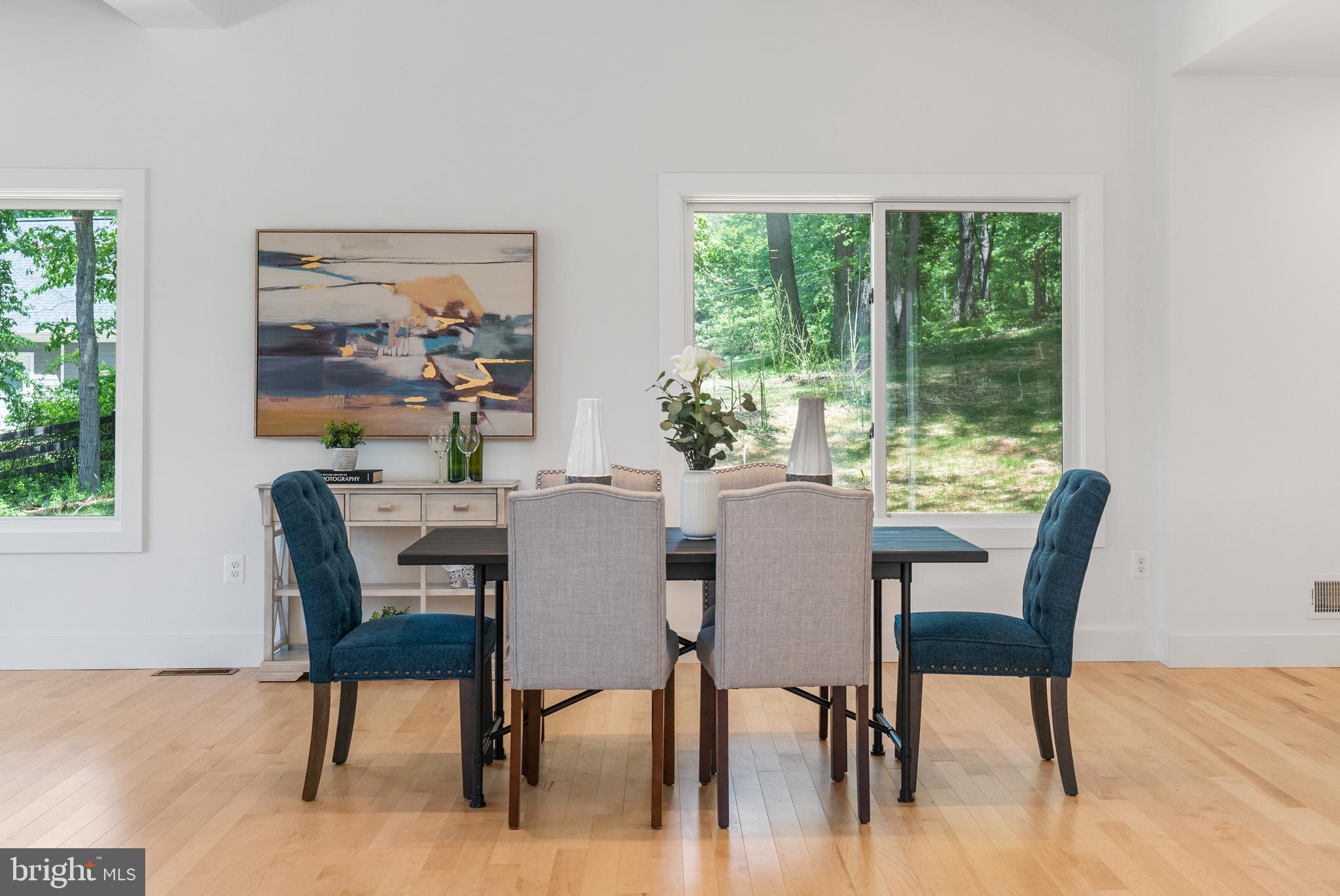 CAVESWOOD - Residential