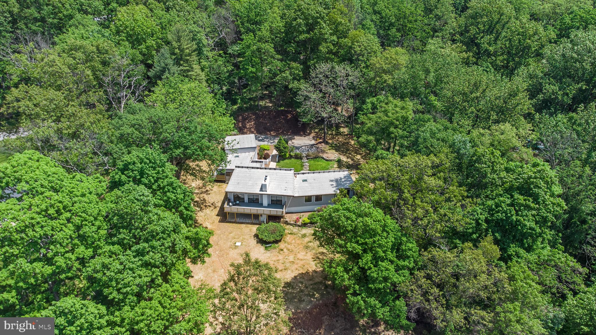 CAVESWOOD - Residential