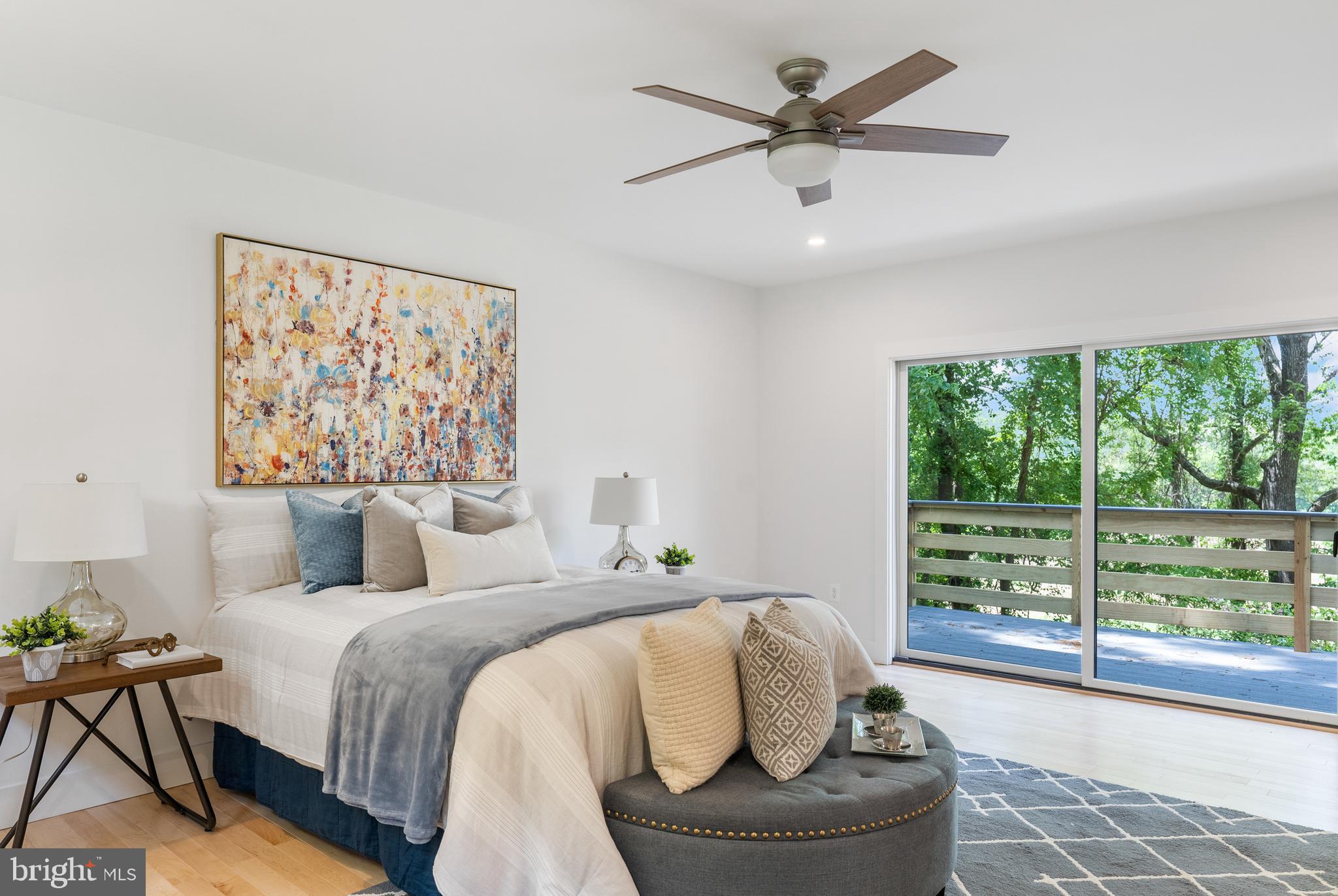 CAVESWOOD - Residential