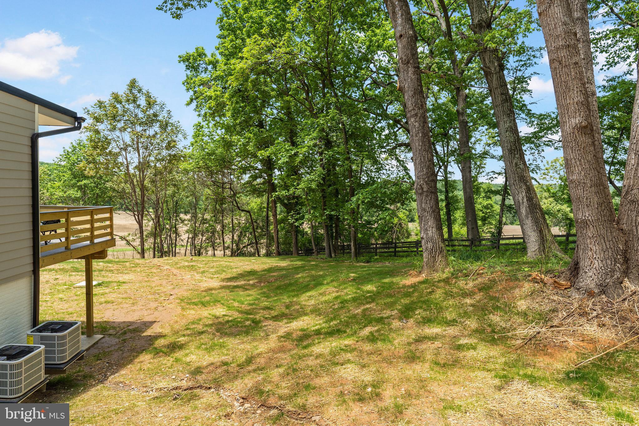 CAVESWOOD - Residential