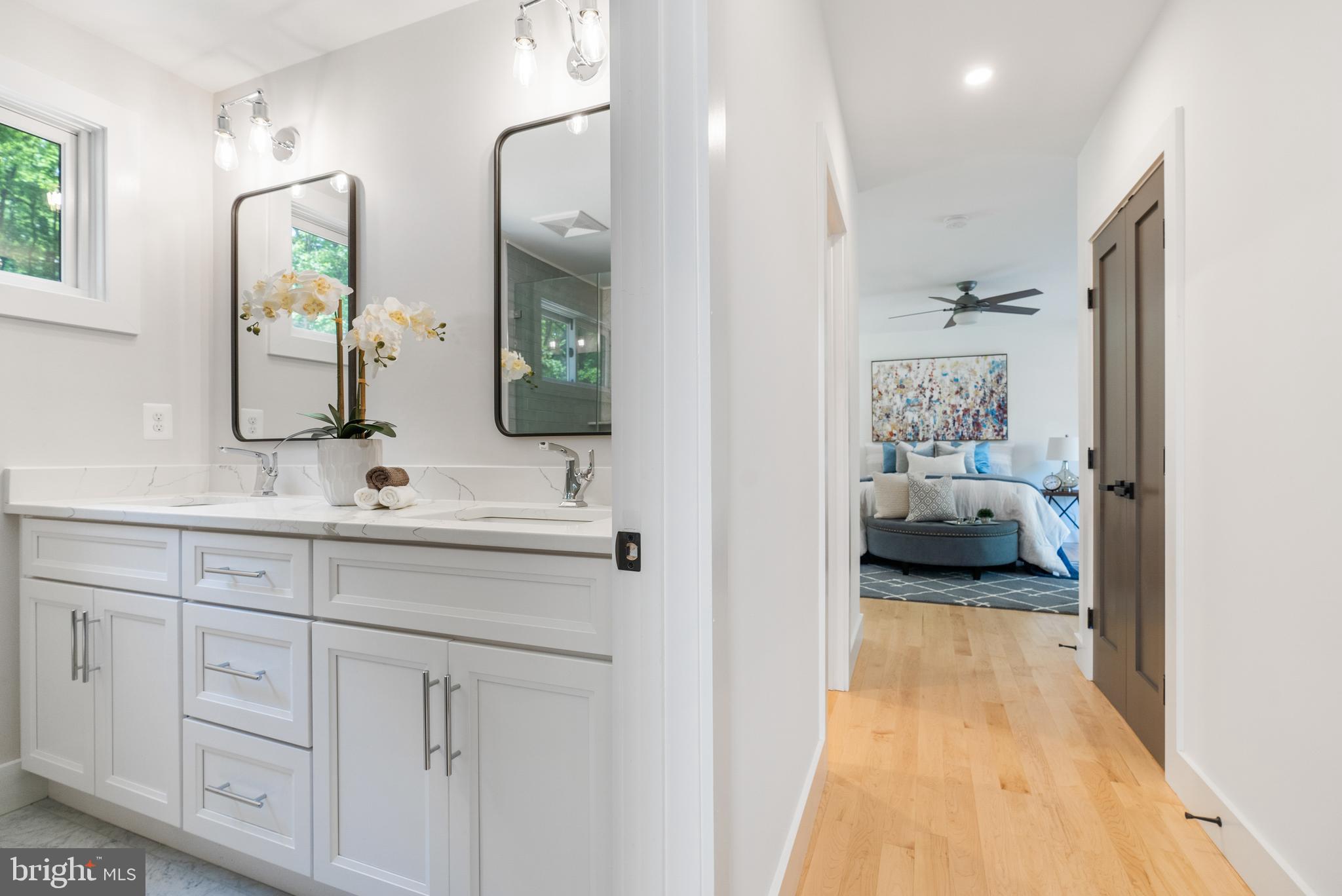 CAVESWOOD - Residential