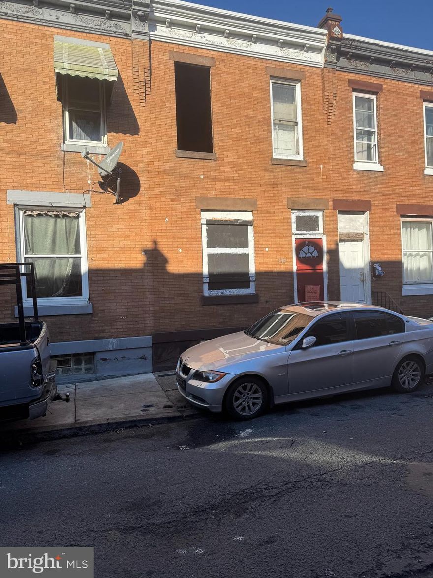 JUST HIT MARKET IN KENSINGTON.  Property is a shell. Has been demoed and cleaned out. Enter at own risk.  Property to be sold As-Is.  Seller requests use of Five Star Abstract for Title.