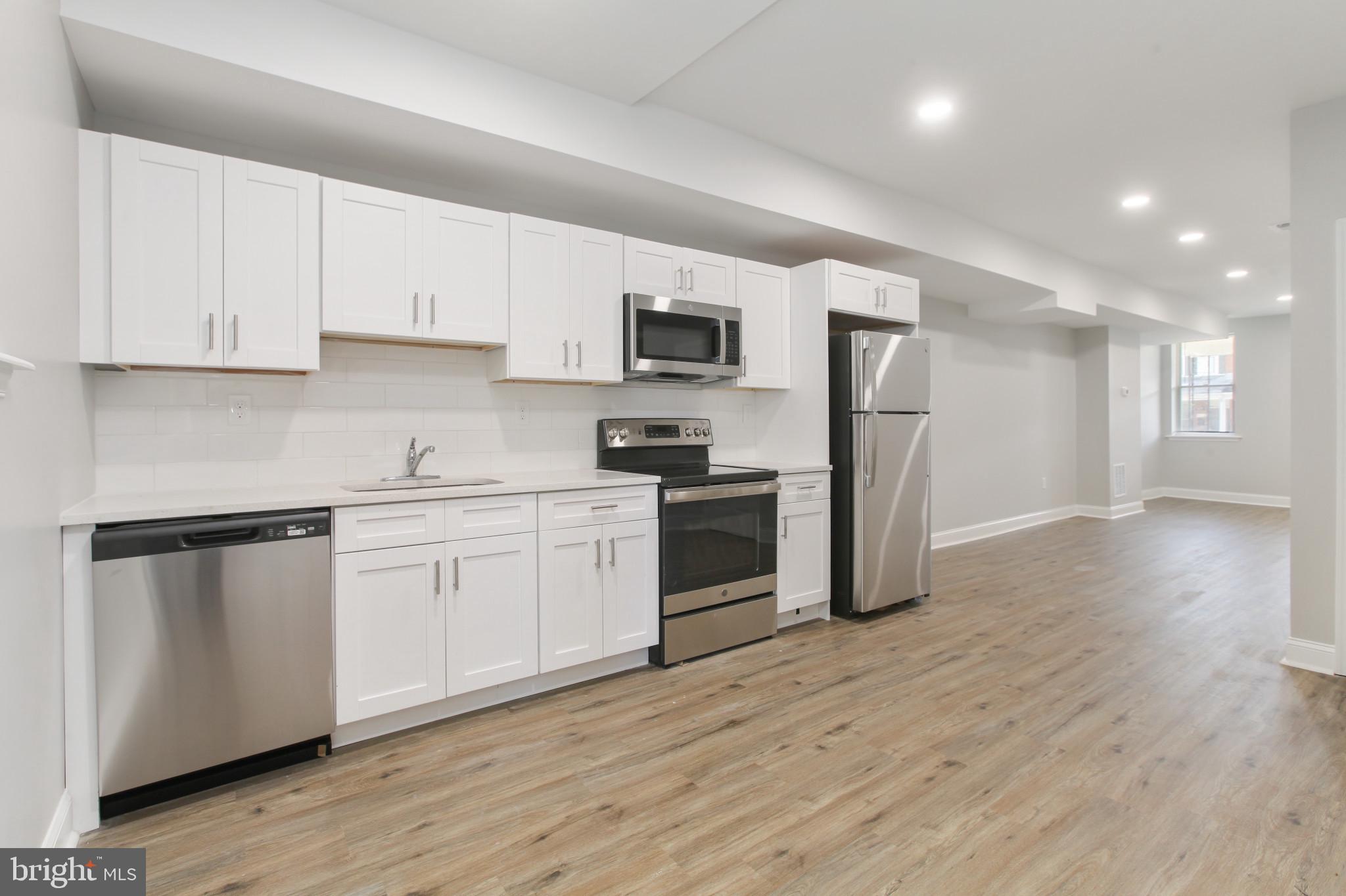 CENTRAL PARK HEIGHTS - Residential Lease