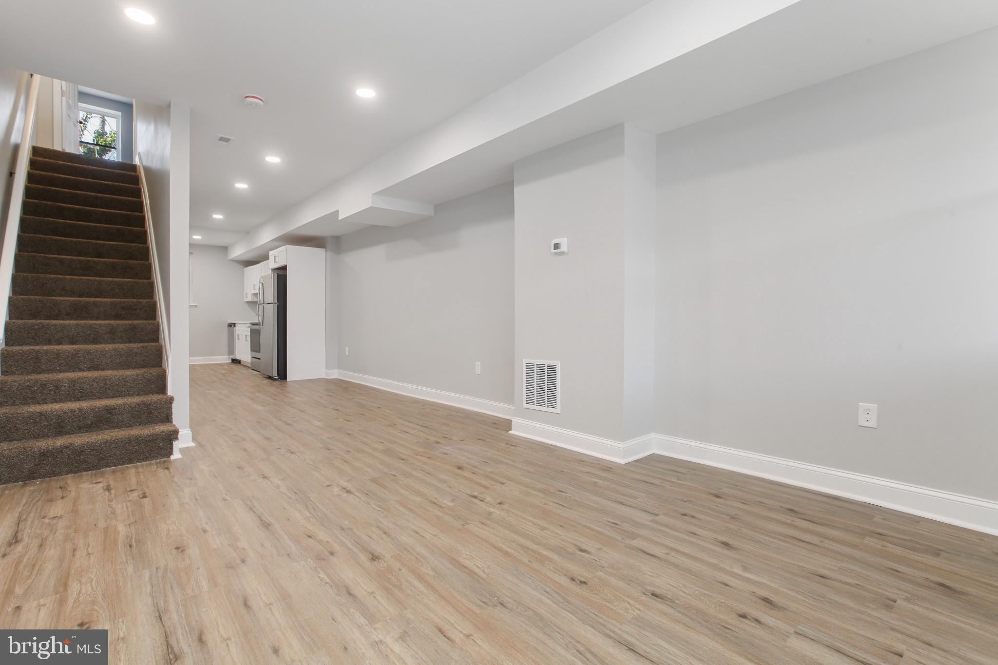 CENTRAL PARK HEIGHTS - Residential Lease