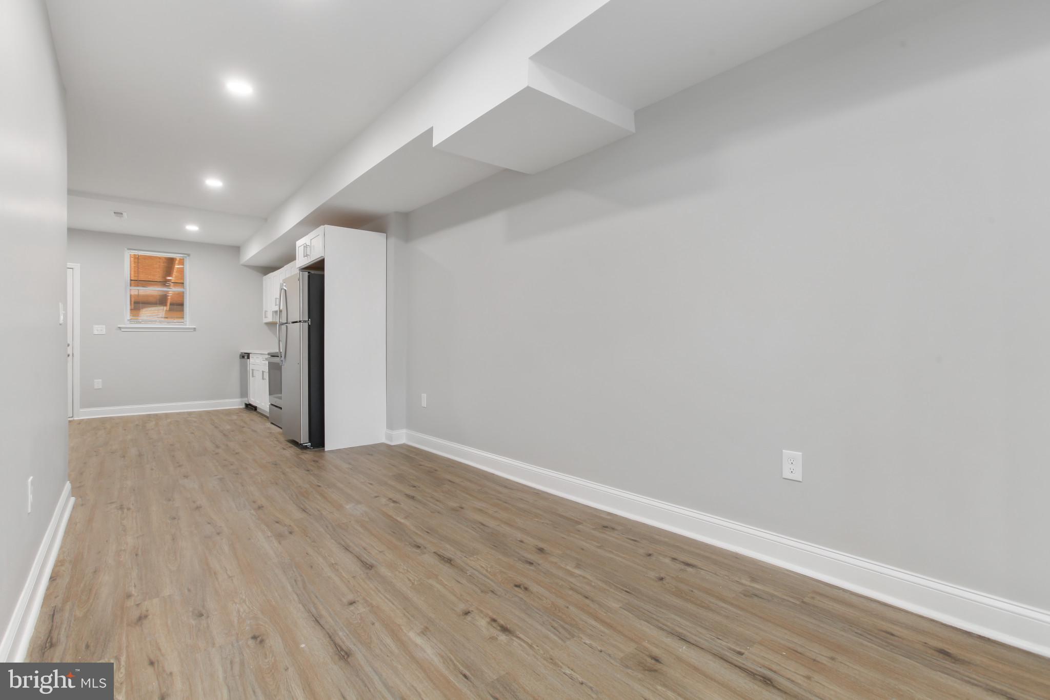 CENTRAL PARK HEIGHTS - Residential Lease