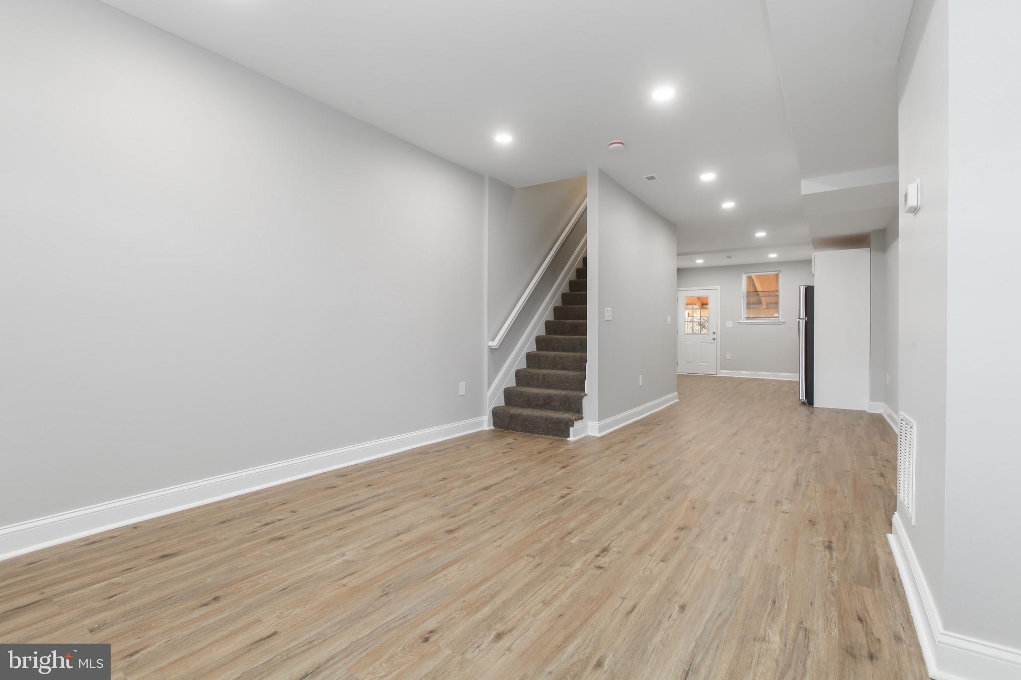 CENTRAL PARK HEIGHTS - Residential Lease