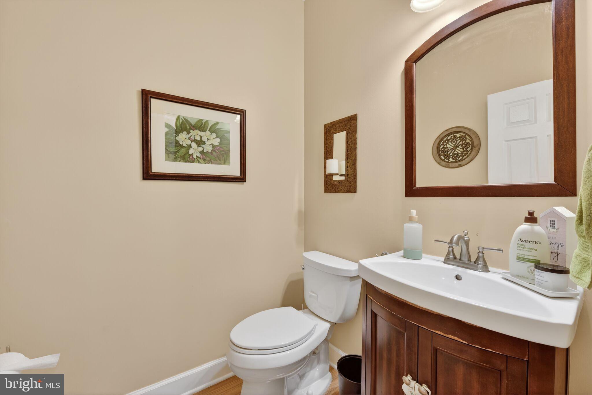 POTOMAC LAKES - Residential