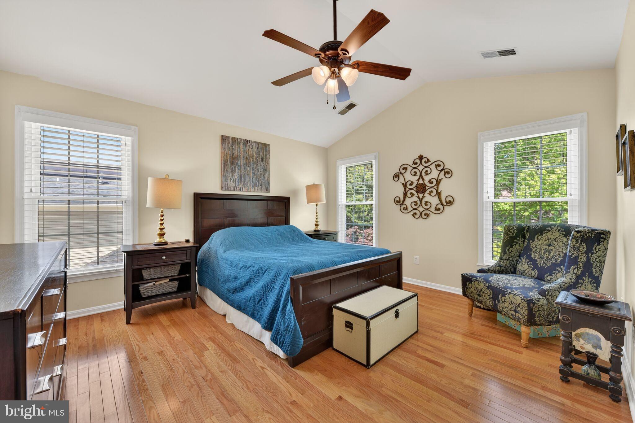 POTOMAC LAKES - Residential