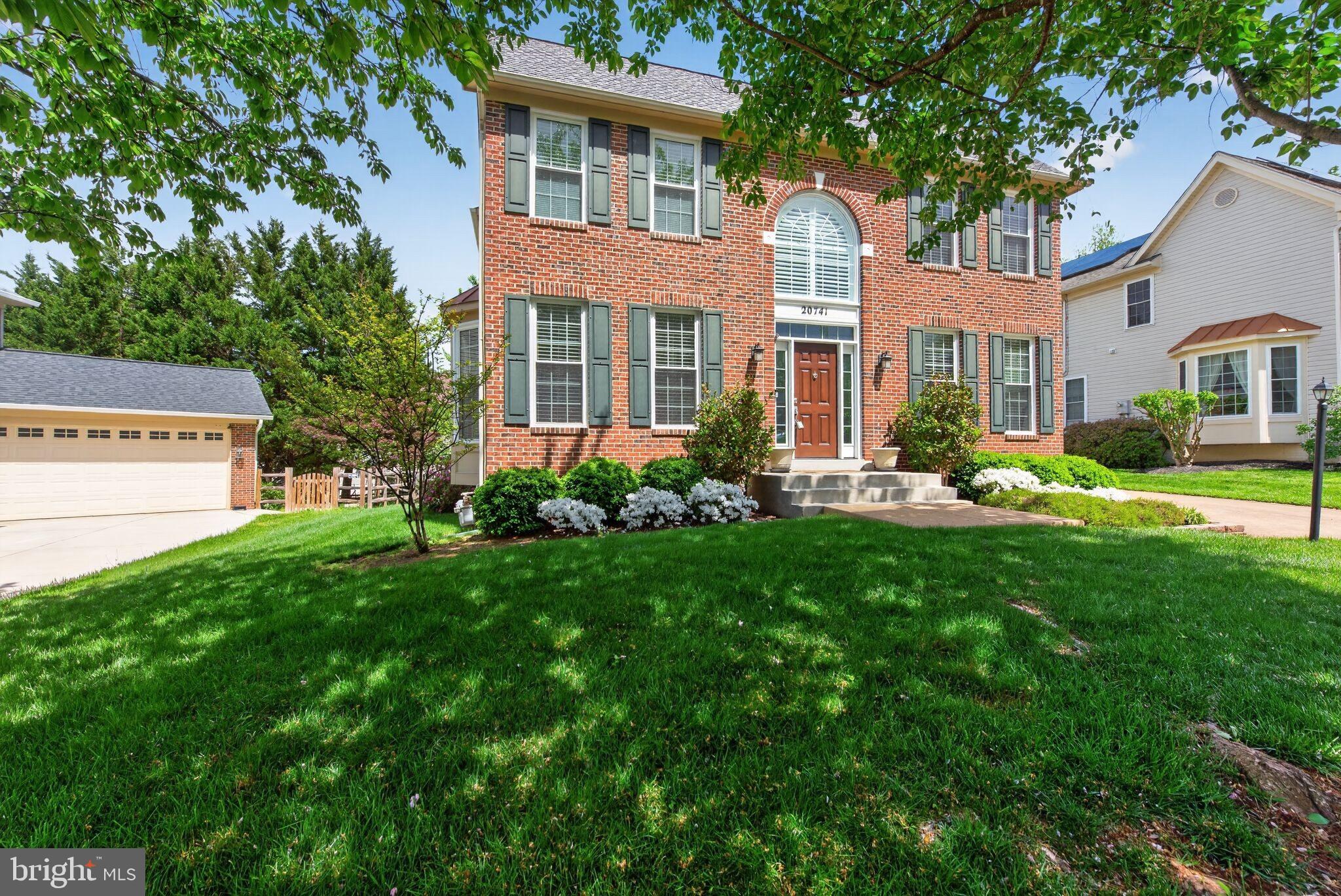 POTOMAC LAKES - Residential