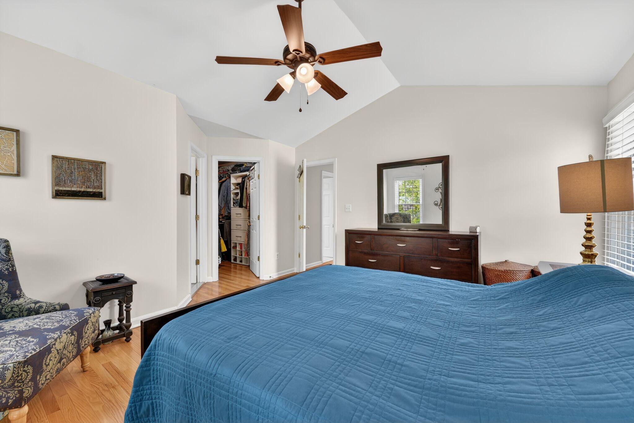 POTOMAC LAKES - Residential