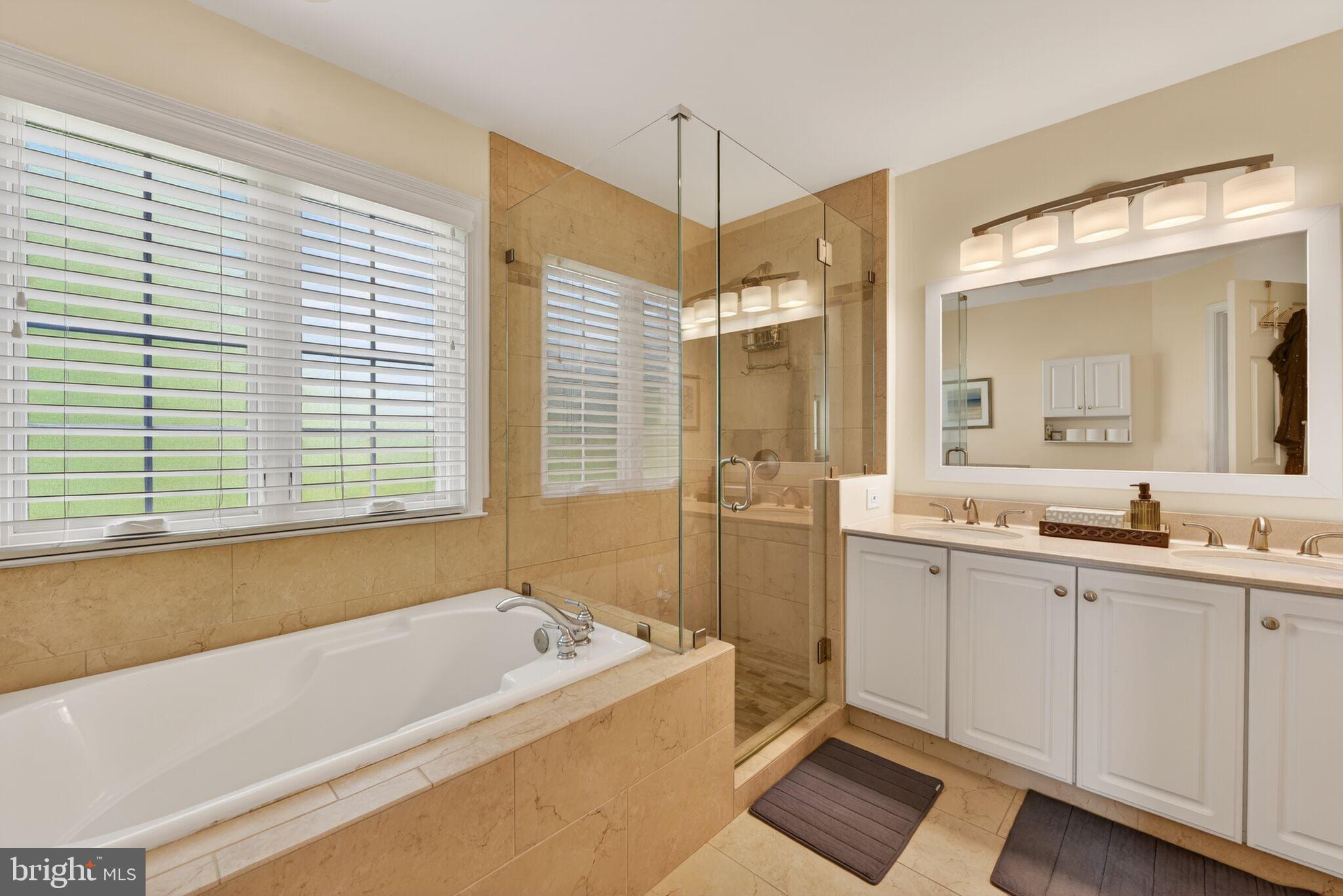 POTOMAC LAKES - Residential