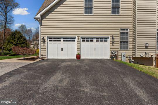 MAGOTHY PINES ESTATES - Residential