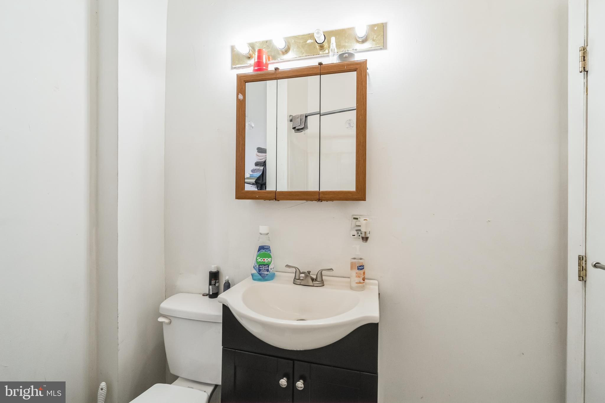 WEST PHILADELPHIA - Residential Income