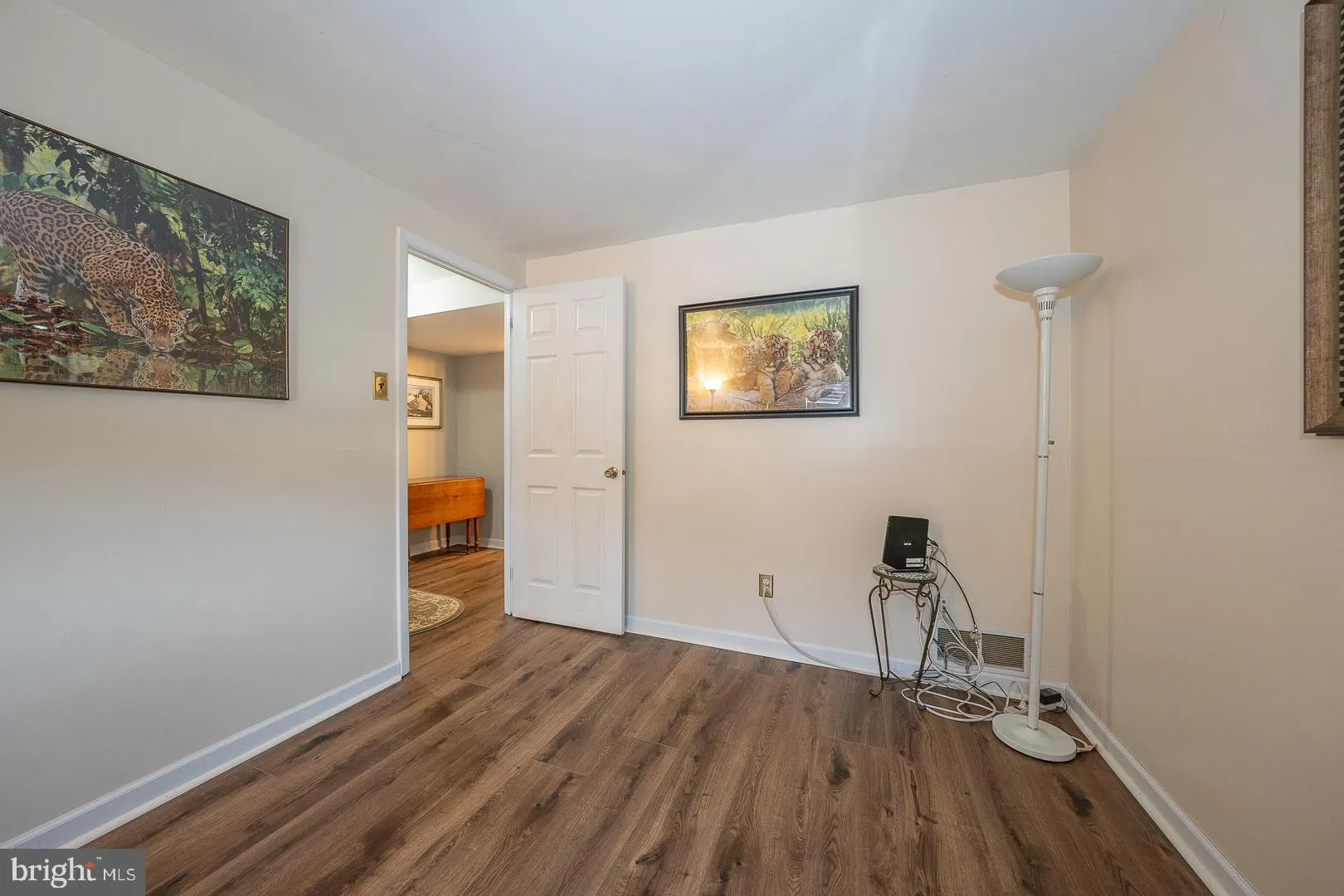 West Chester, Pennsylvania 19382, United States, 4 Bedrooms Bedrooms, ,3 BathroomsBathrooms,Residential,Contingent,85040