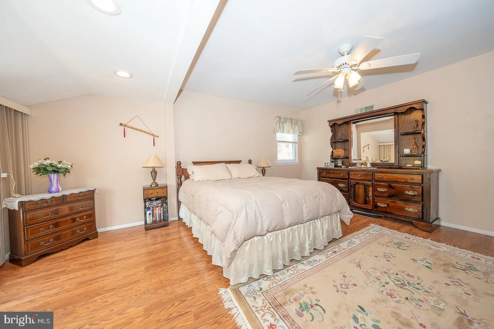 West Chester, Pennsylvania 19382, United States, 4 Bedrooms Bedrooms, ,3 BathroomsBathrooms,Residential,Contingent,85040