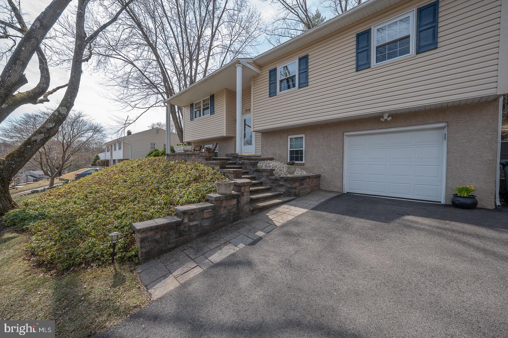 FALCONCREST - Residential