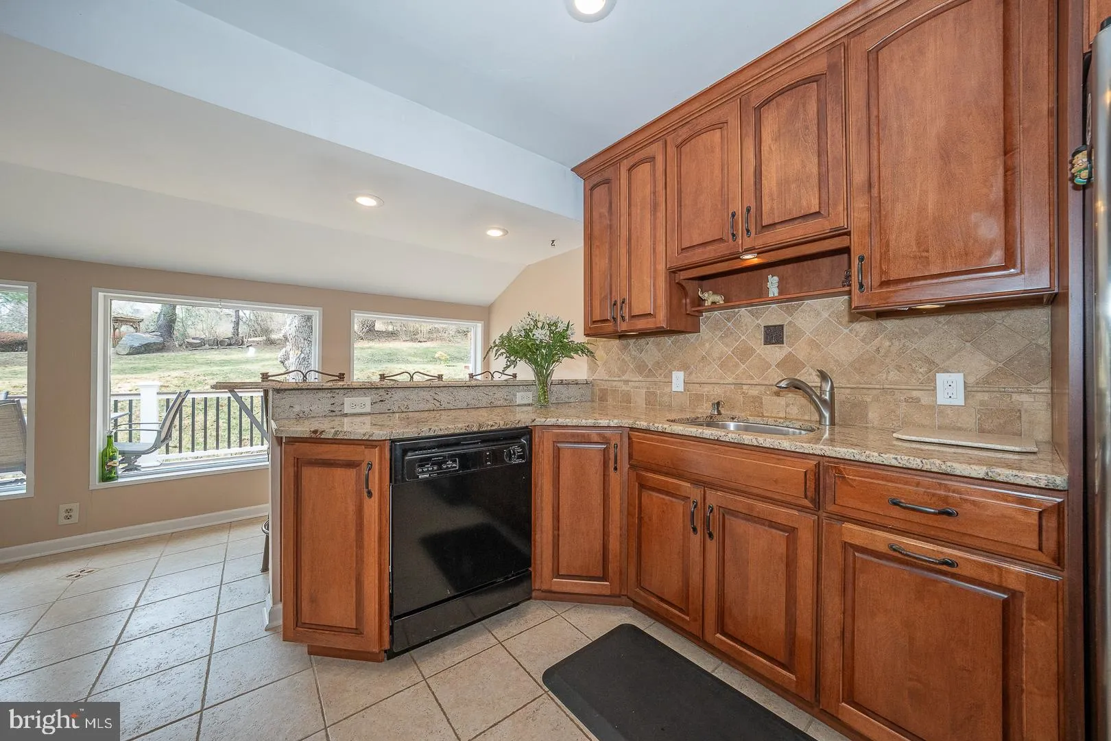 West Chester, Pennsylvania 19382, United States, 4 Bedrooms Bedrooms, ,3 BathroomsBathrooms,Residential,Contingent,85040